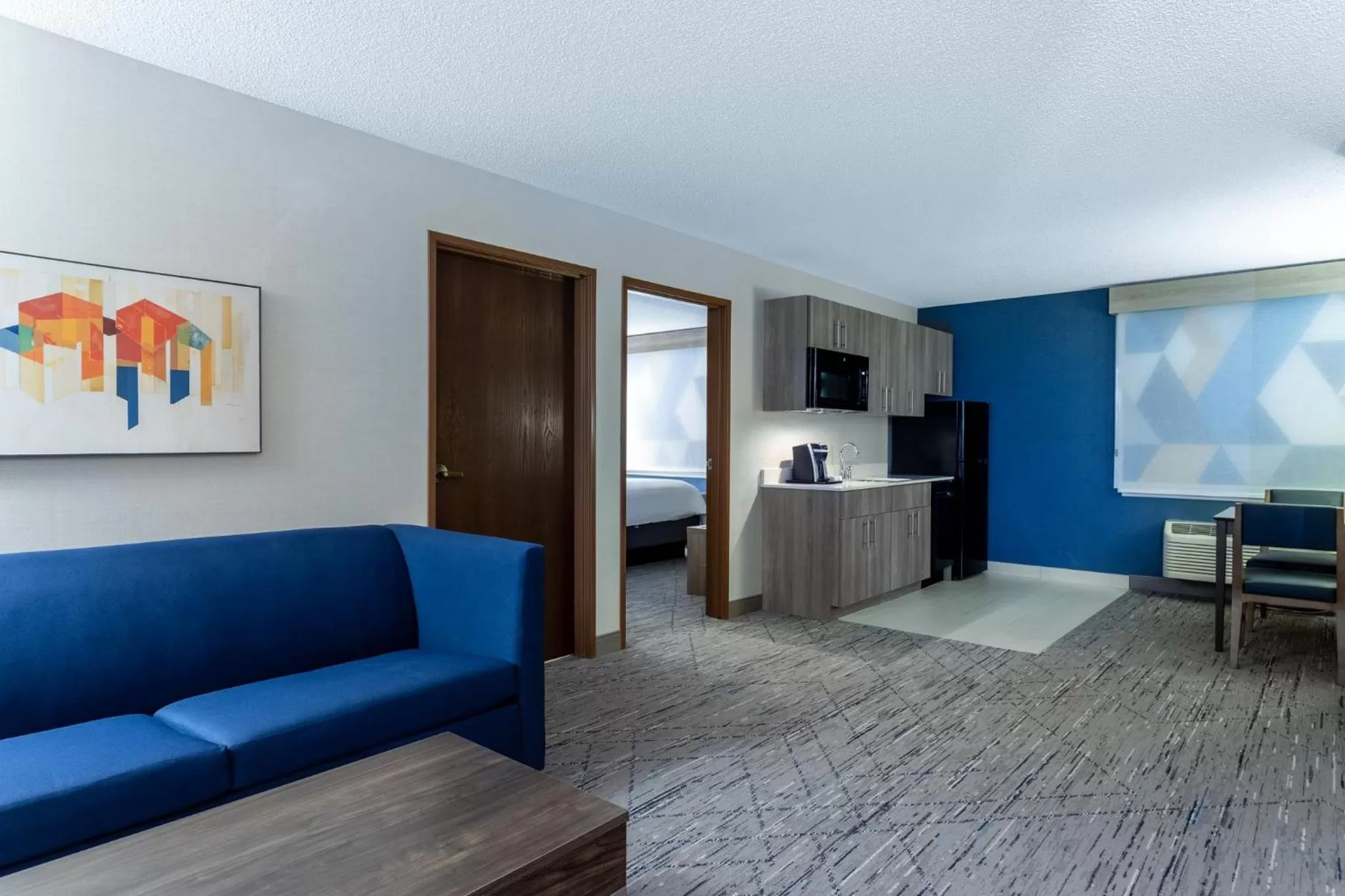 Photo of the whole room in Holiday Inn Express Hotel & Suites-St. Paul by IHG