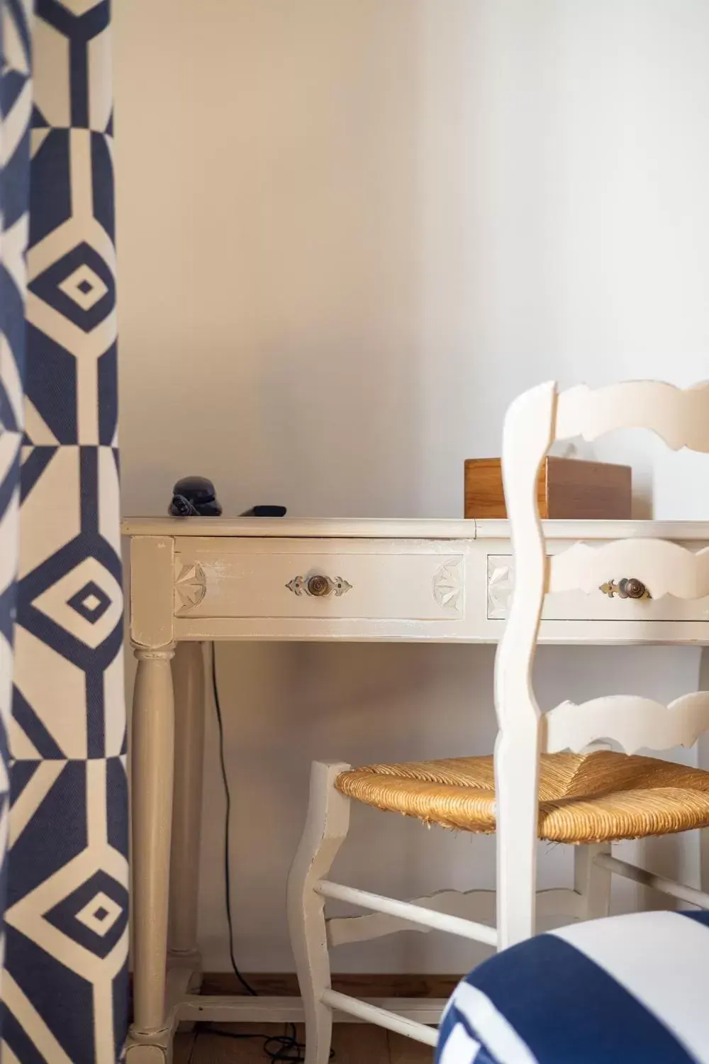 Decorative detail, Bunk Bed in Hotel La Maison Oppoca