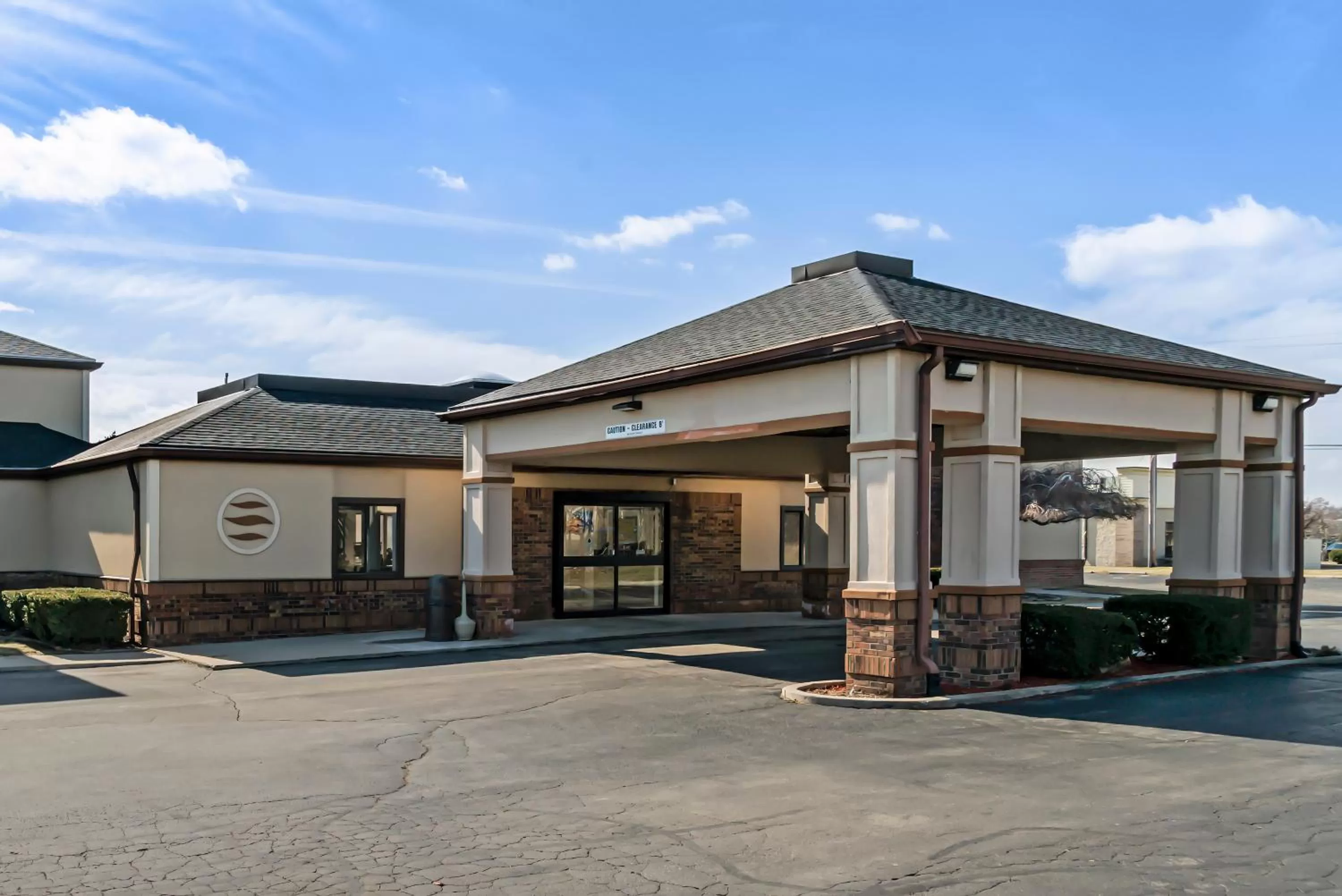 Property building in Comfort Inn East Oregon - Toledo