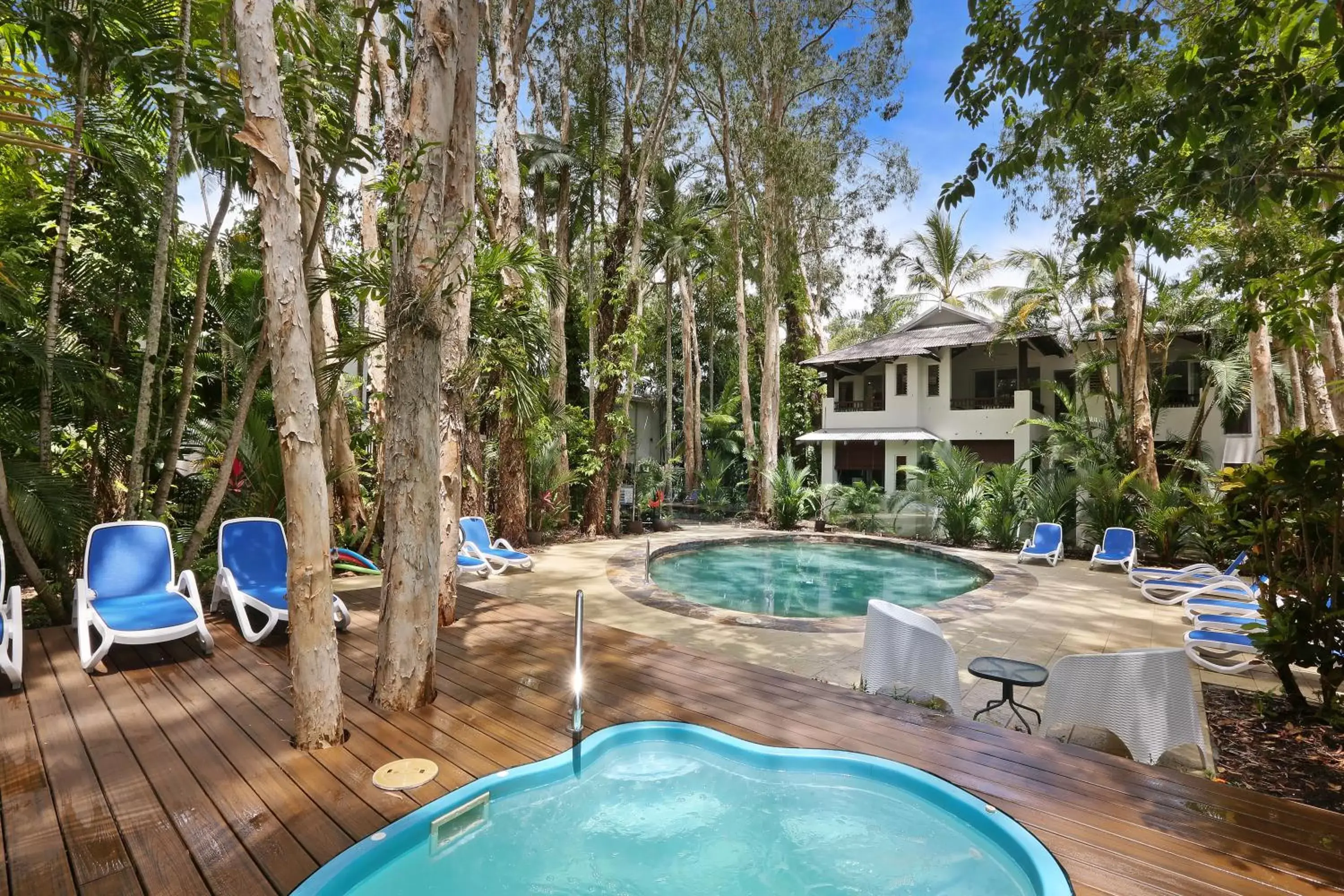 Garden, Swimming Pool in The Reef Retreat Palm Cove
