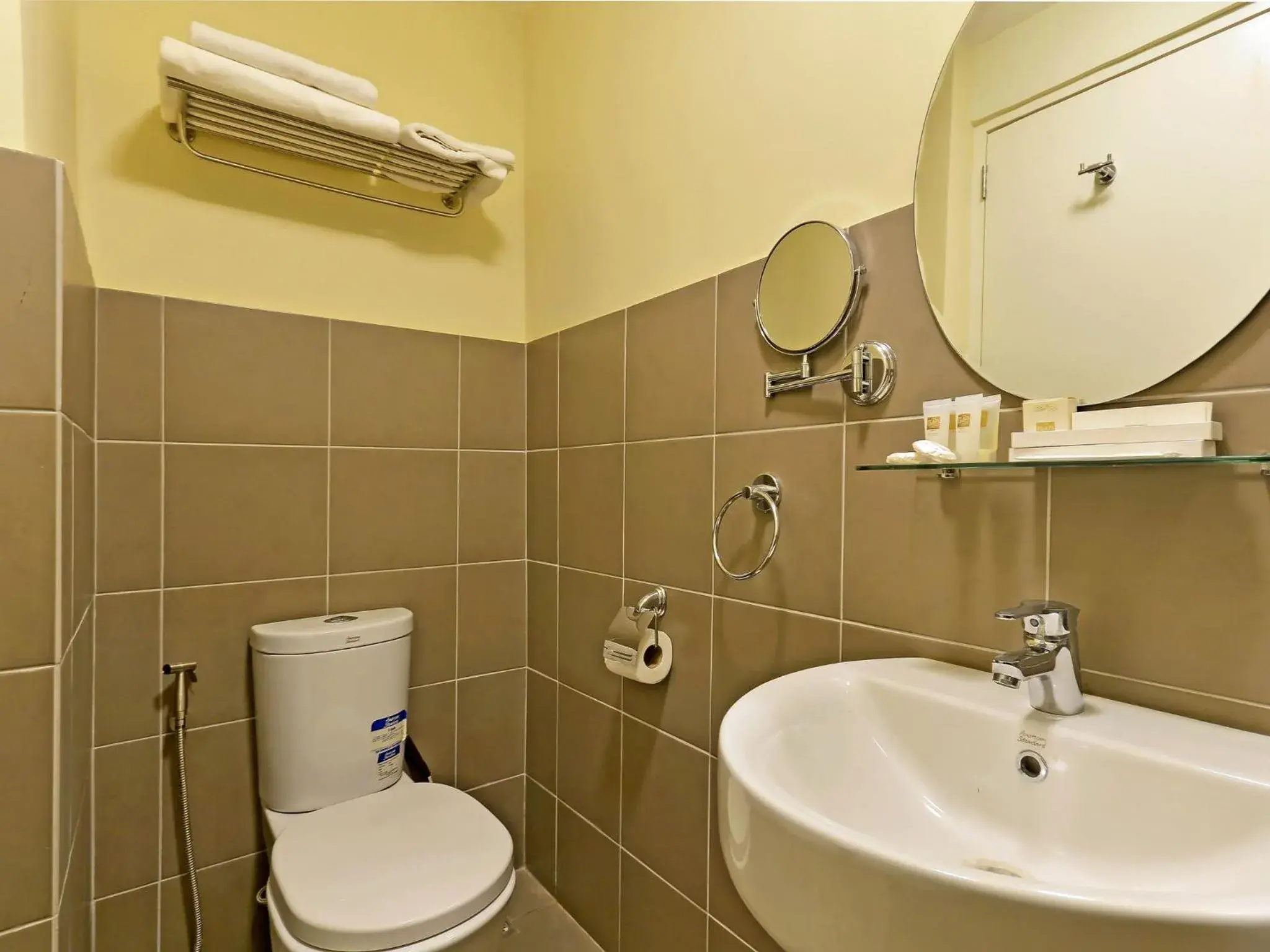 Bathroom in Currency Serviced Suites