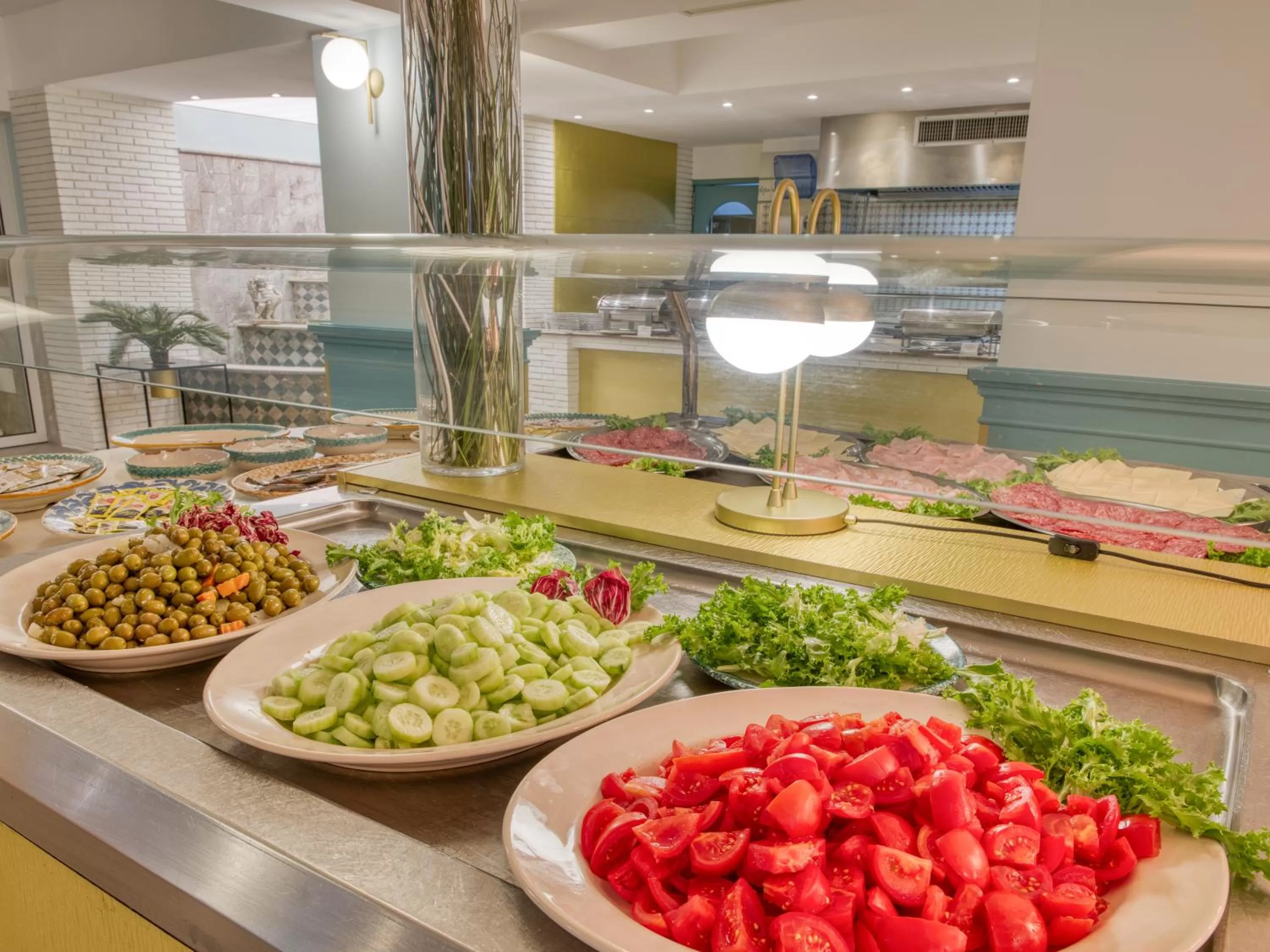 Breakfast in Hotel Antares