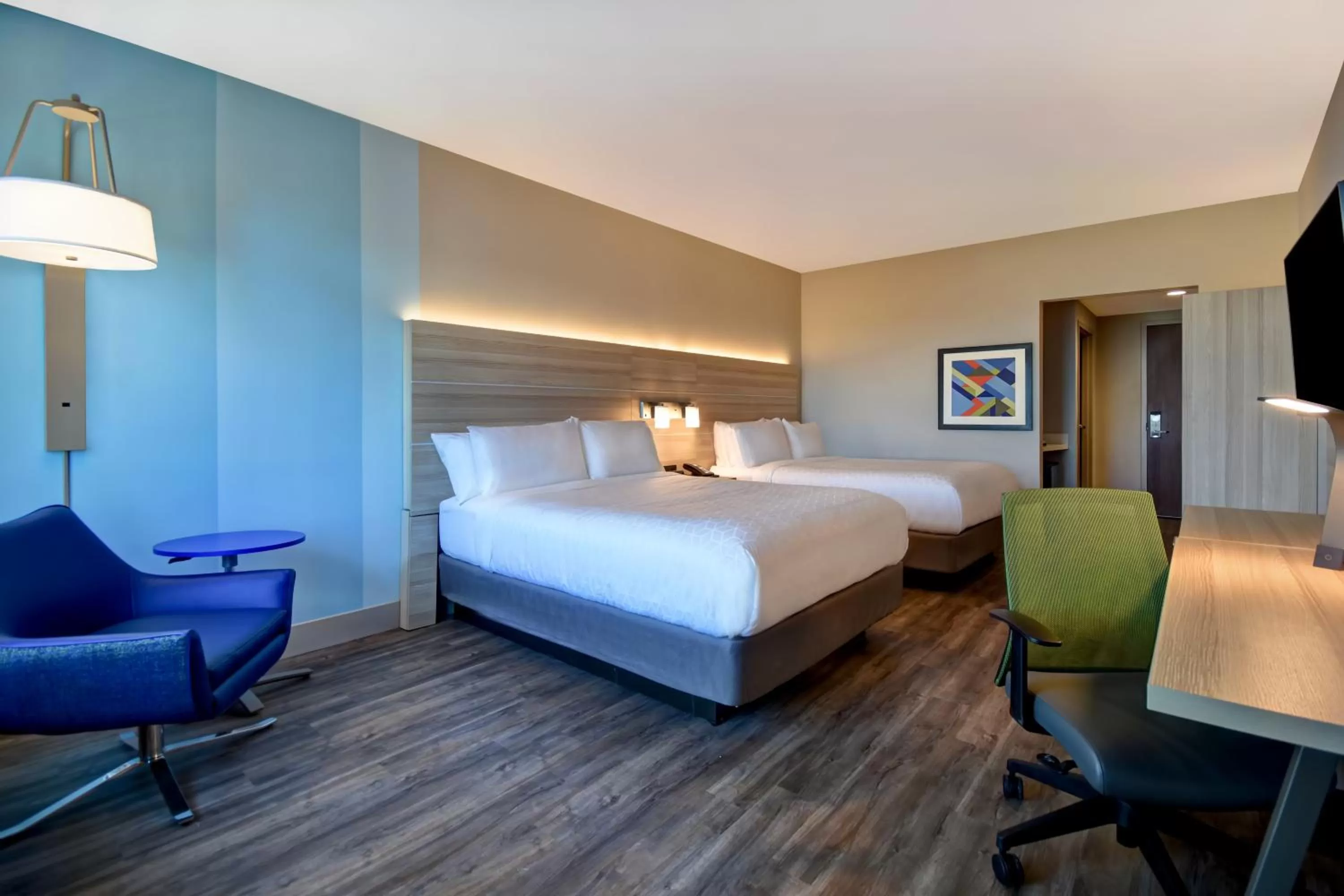 Photo of the whole room, Bed in Holiday Inn Express & Suites - Galveston Beach by IHG