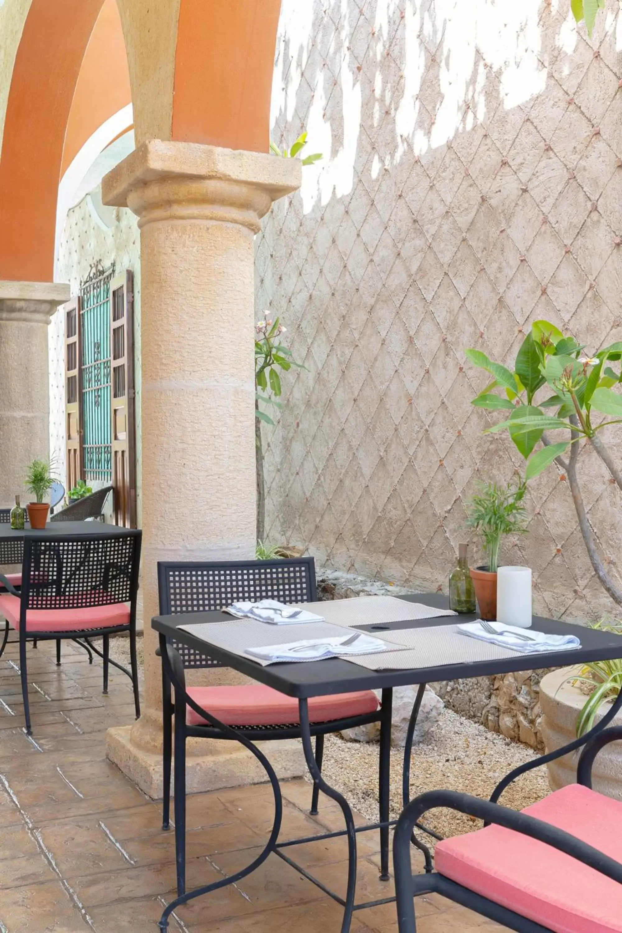 Patio, Restaurant/Places to Eat in Casa Dos Lirios Hotel Boutique