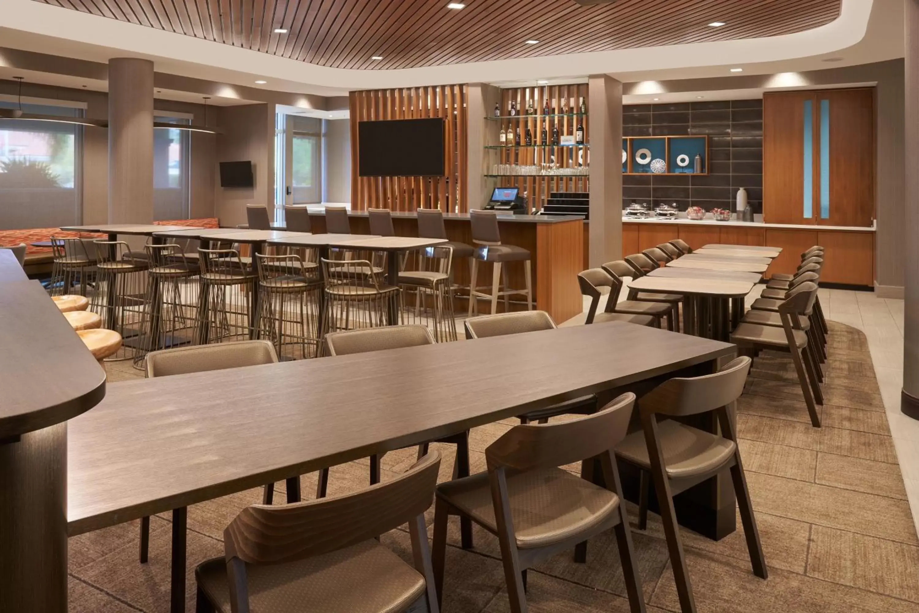 Lobby or reception, Restaurant/Places to Eat in SpringHill Suites by Marriott Fort Myers Estero