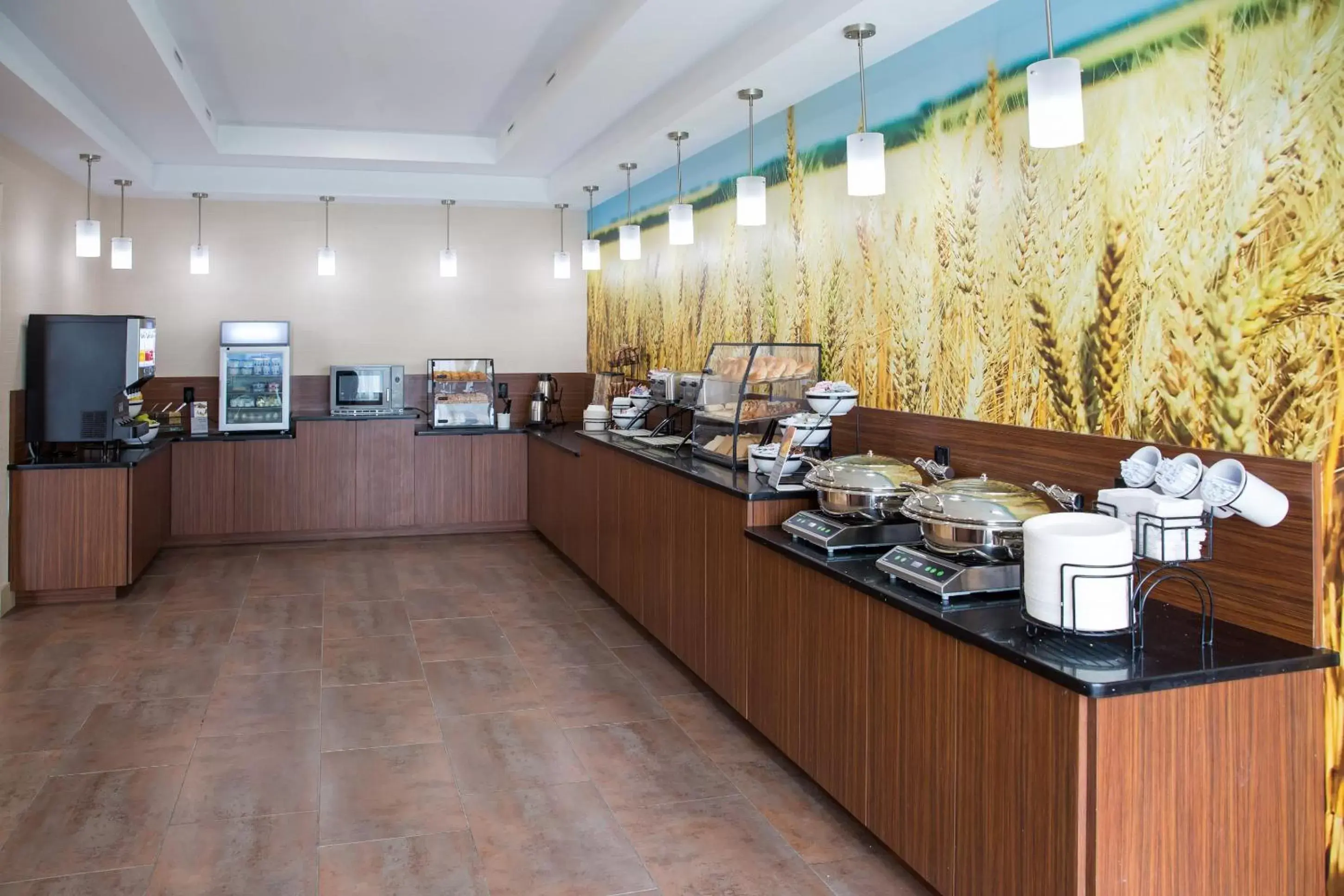 Buffet breakfast, Restaurant/Places to Eat in Best Western Plus North Shore Hotel