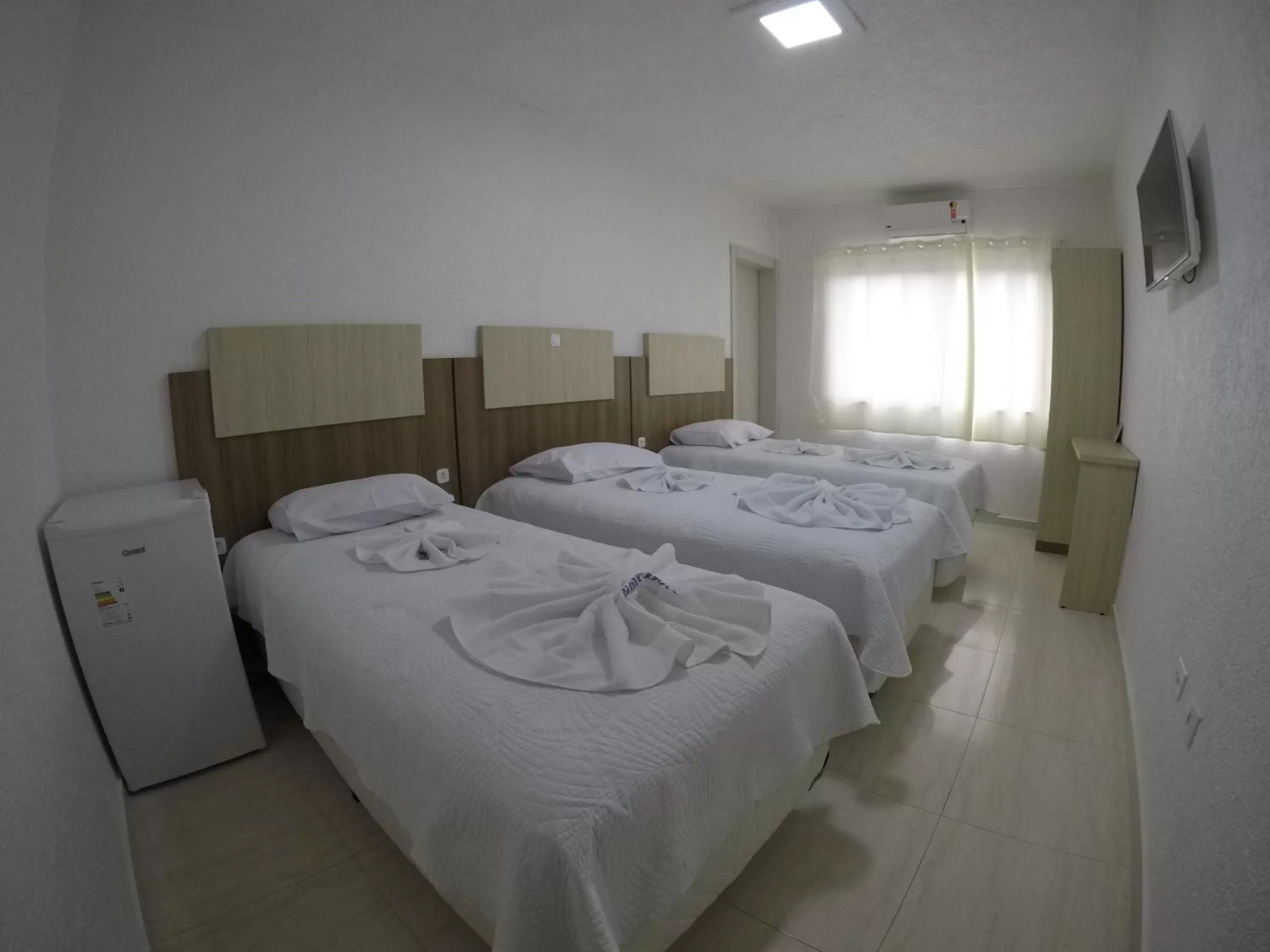 Photo of the whole room, Bed in Hotel Dove