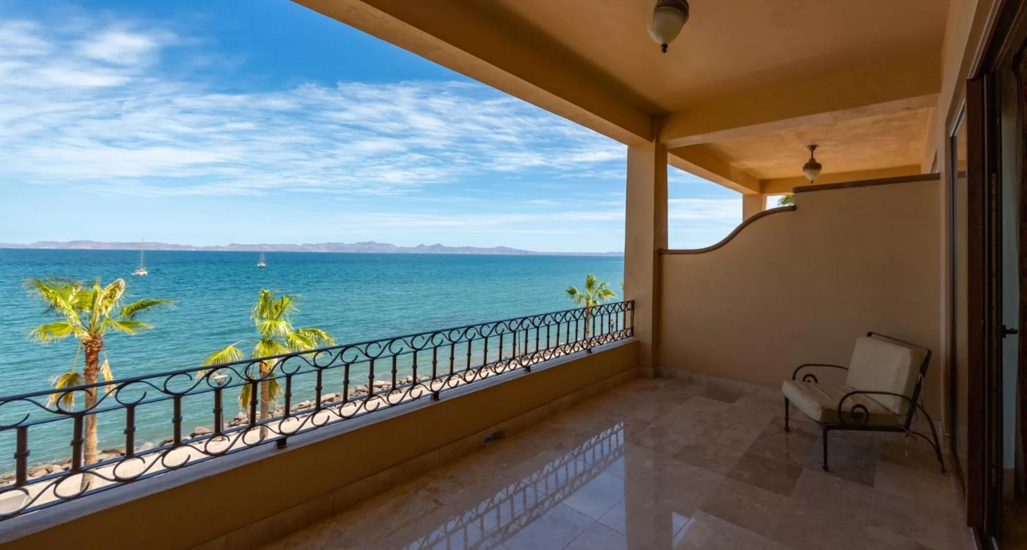 Balcony/Terrace in La Mision Loreto