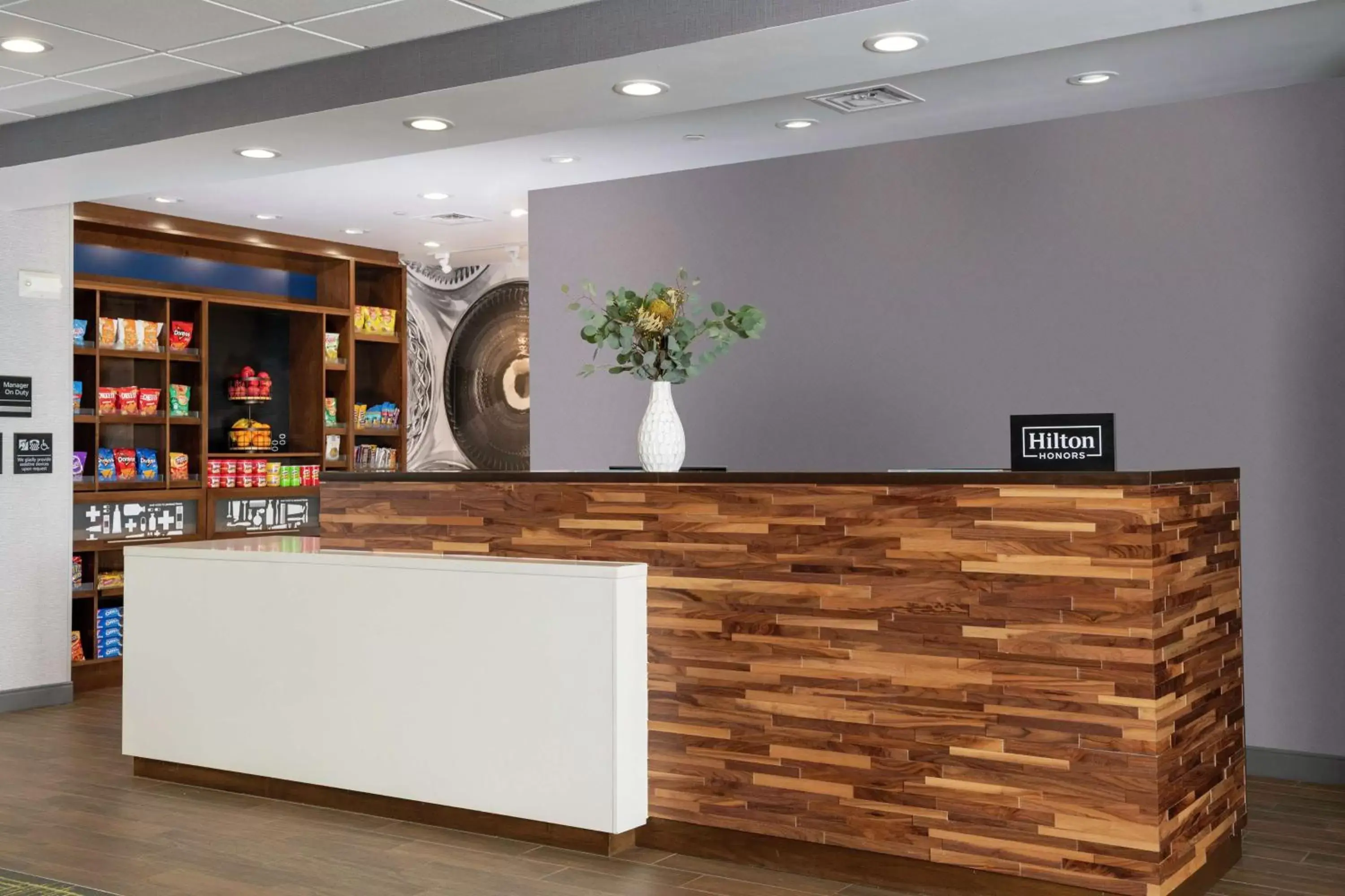 Lobby or reception, Lobby/Reception in Hampton Inn & Suites Pittsburgh New Stanton PA