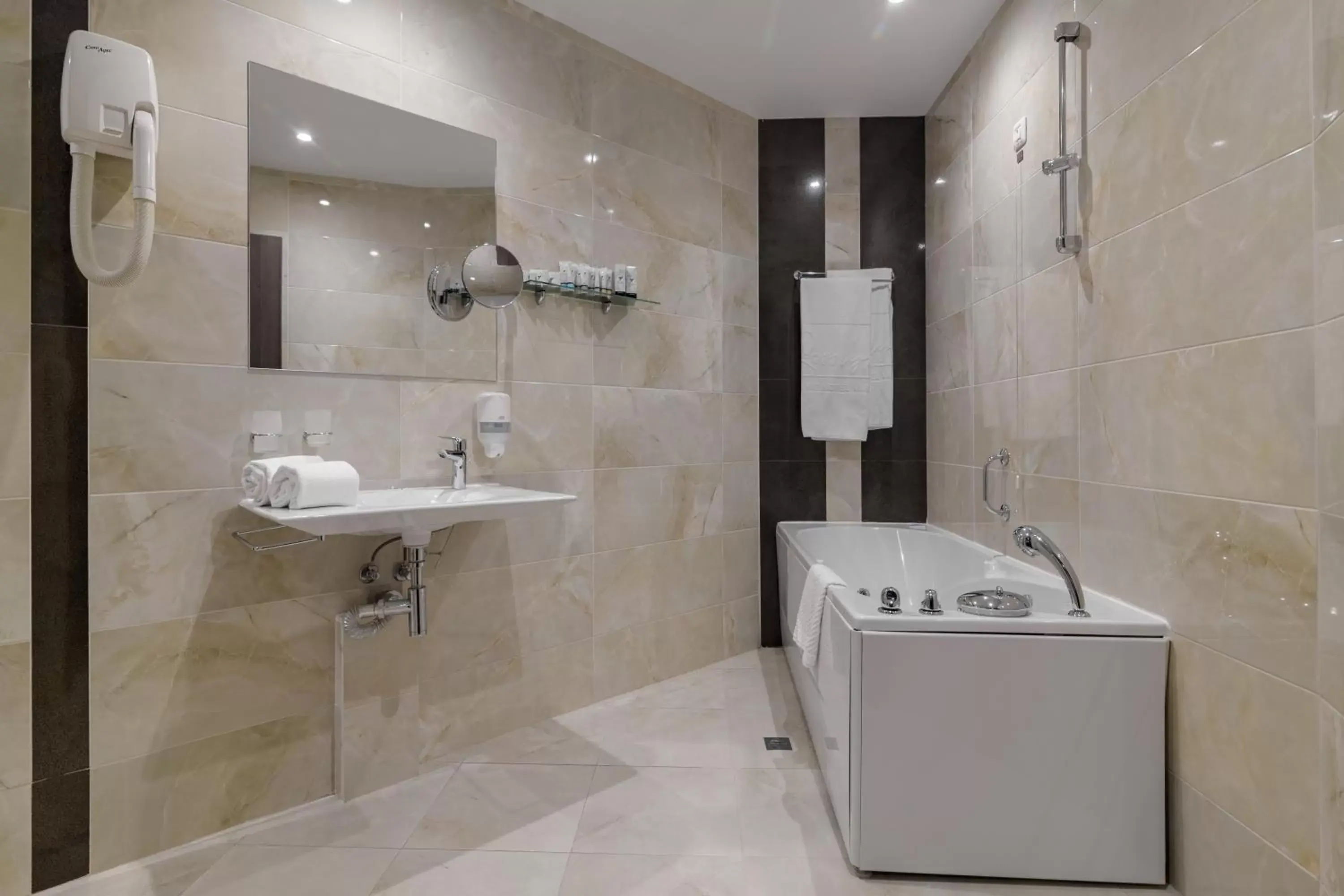 Bathroom in Rosslyn Dimyat Hotel Varna Bathroom in Rosslyn Dimyat Hotel Varna