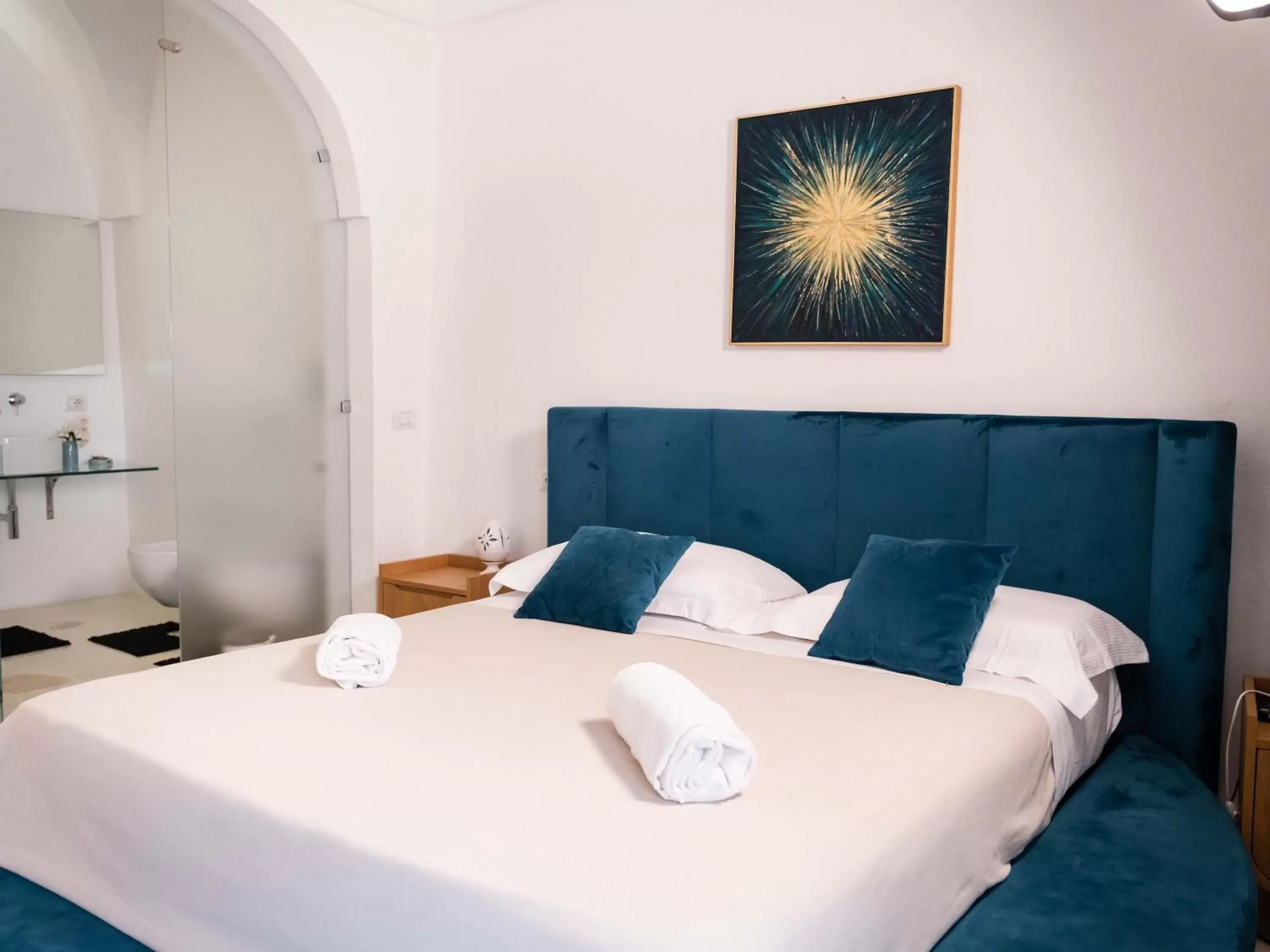 Bed in Dama Bianca Boutique Hotel Ostuni