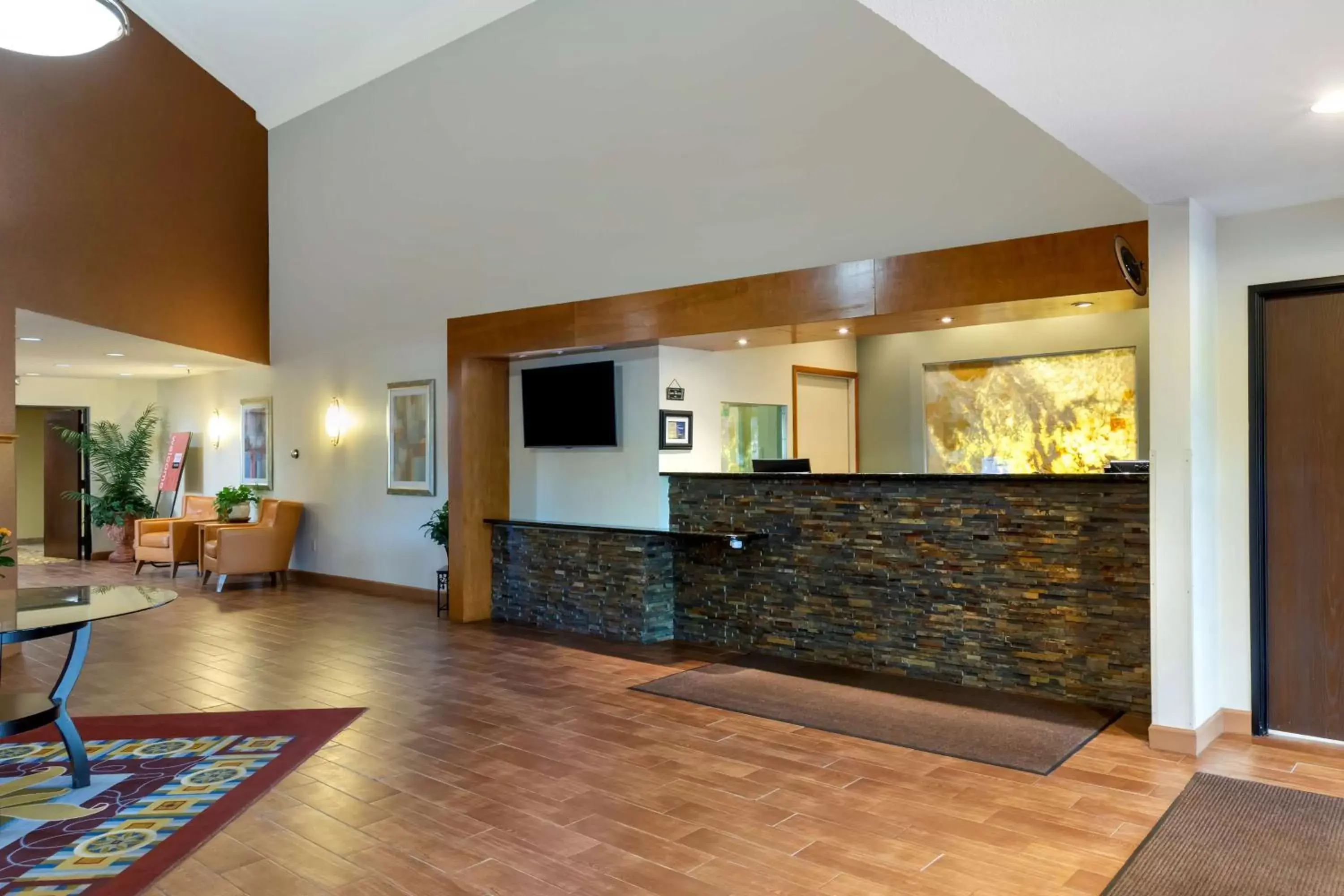 Lobby or reception, Lobby/Reception in Best Western Davison Inn