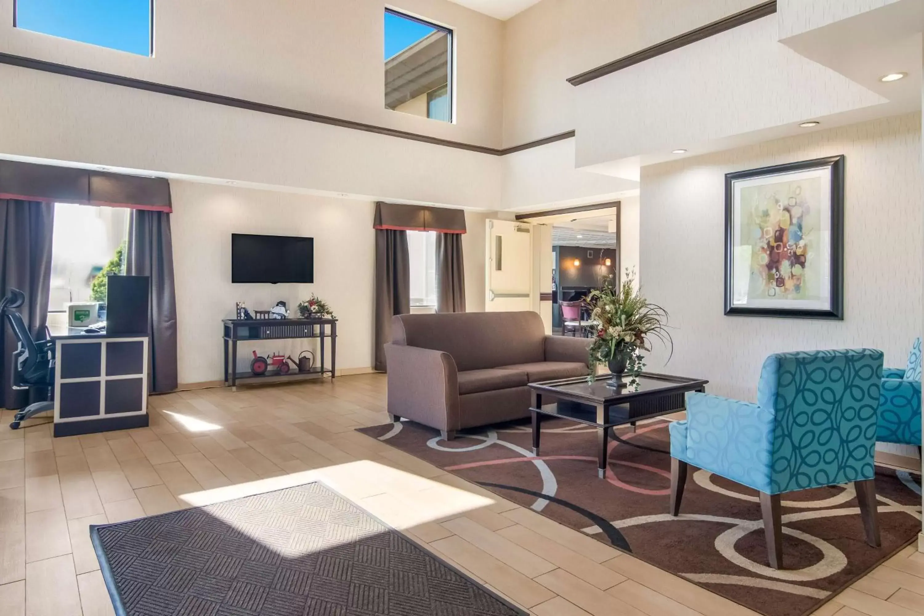 Lobby or reception, Seating Area in Best Western Dutch Valley Inn