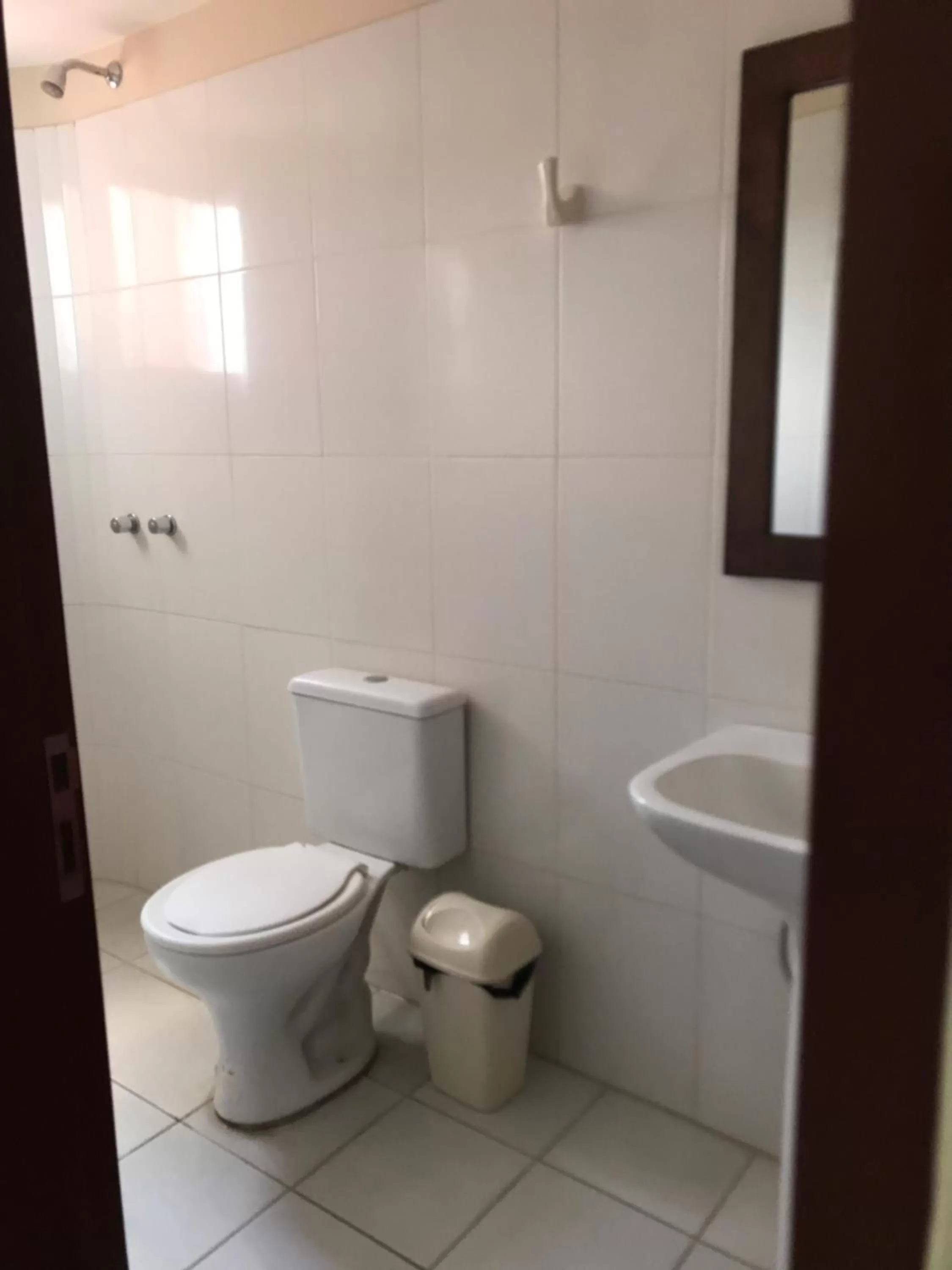 Bathroom in Hotel Viru Viru II