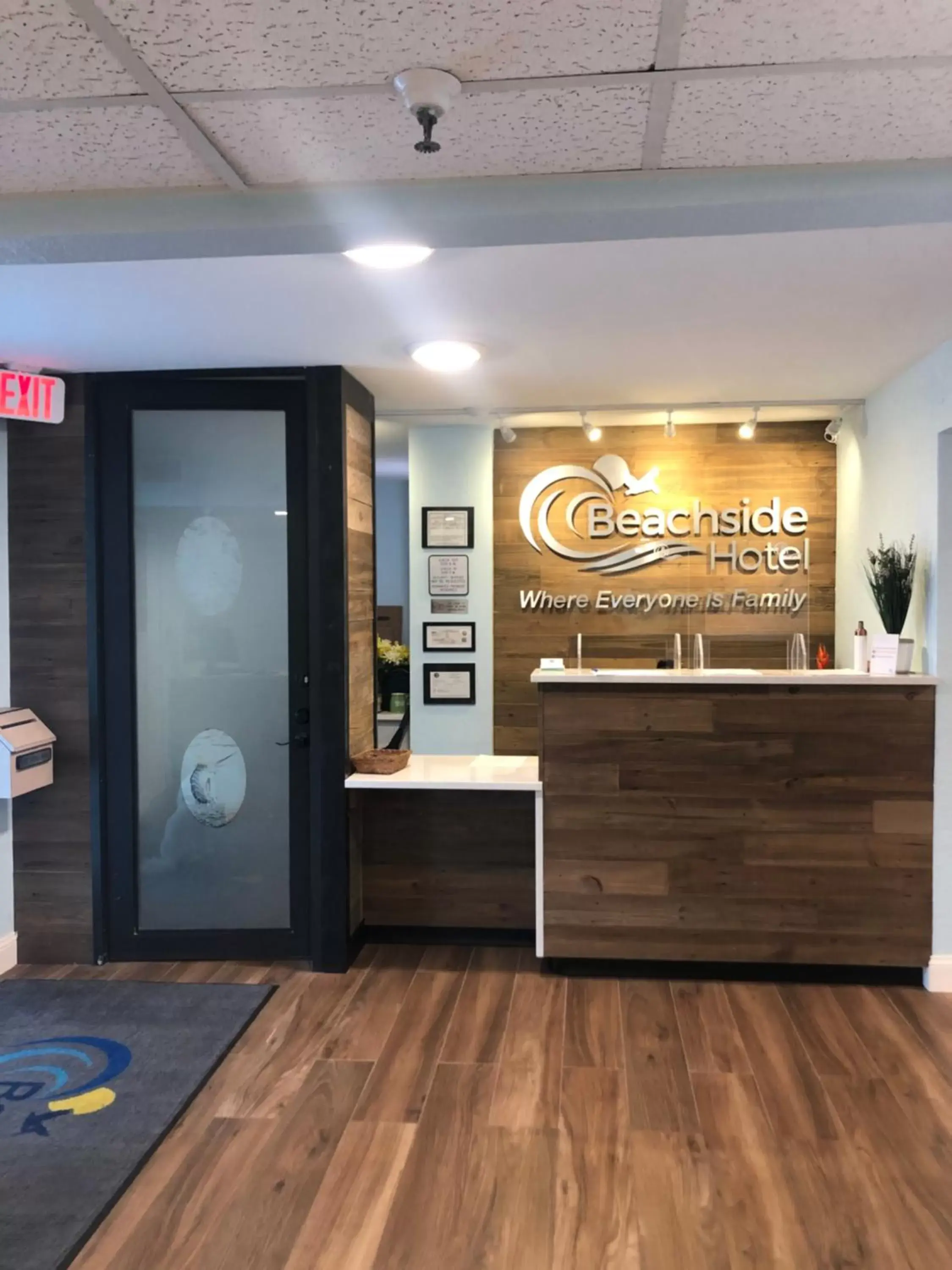 Facade/entrance in Beachside Hotel Facade/entrance in Beachside Hotel