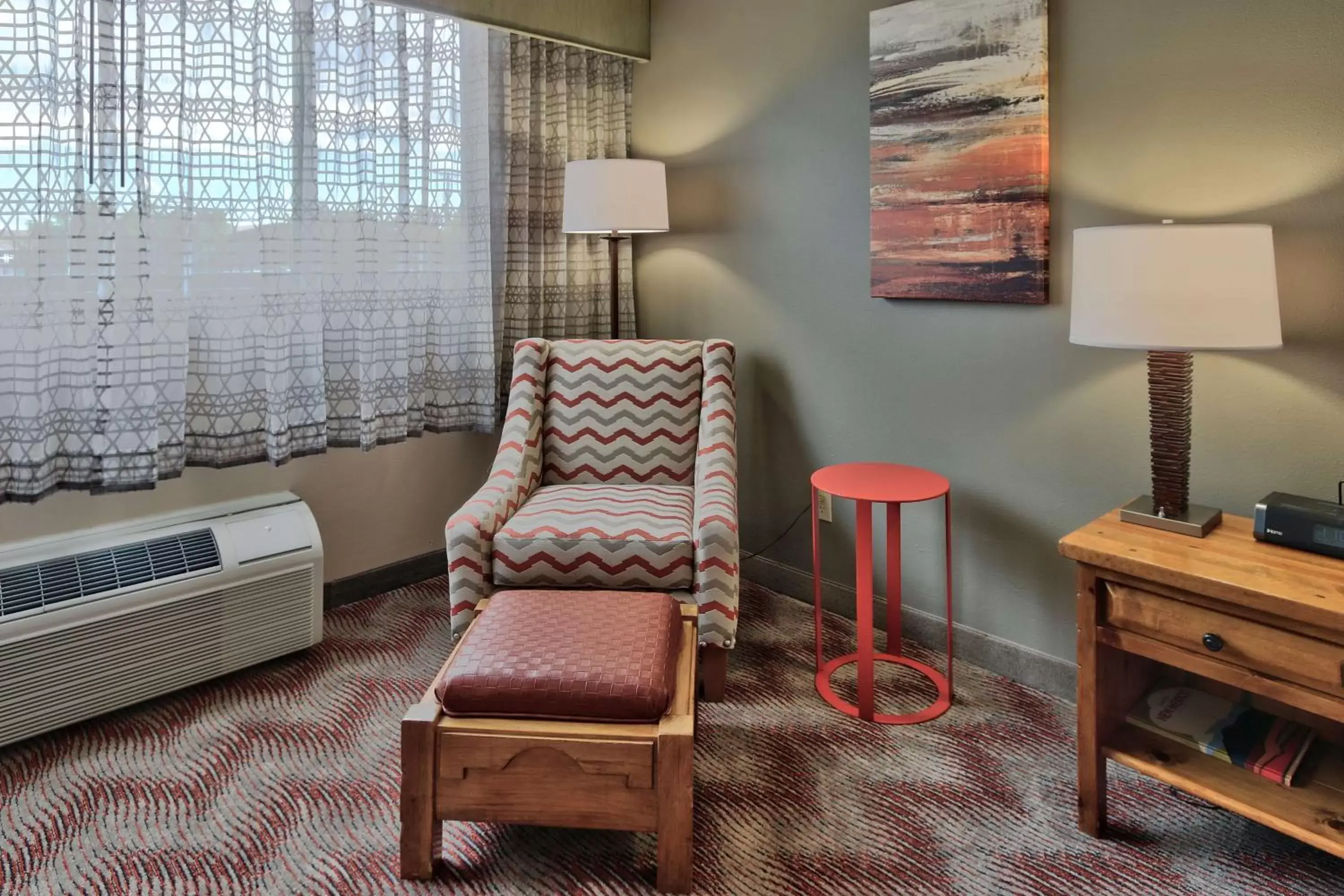 Photo of the whole room, Seating Area in Best Western Plus Rio Grande Inn