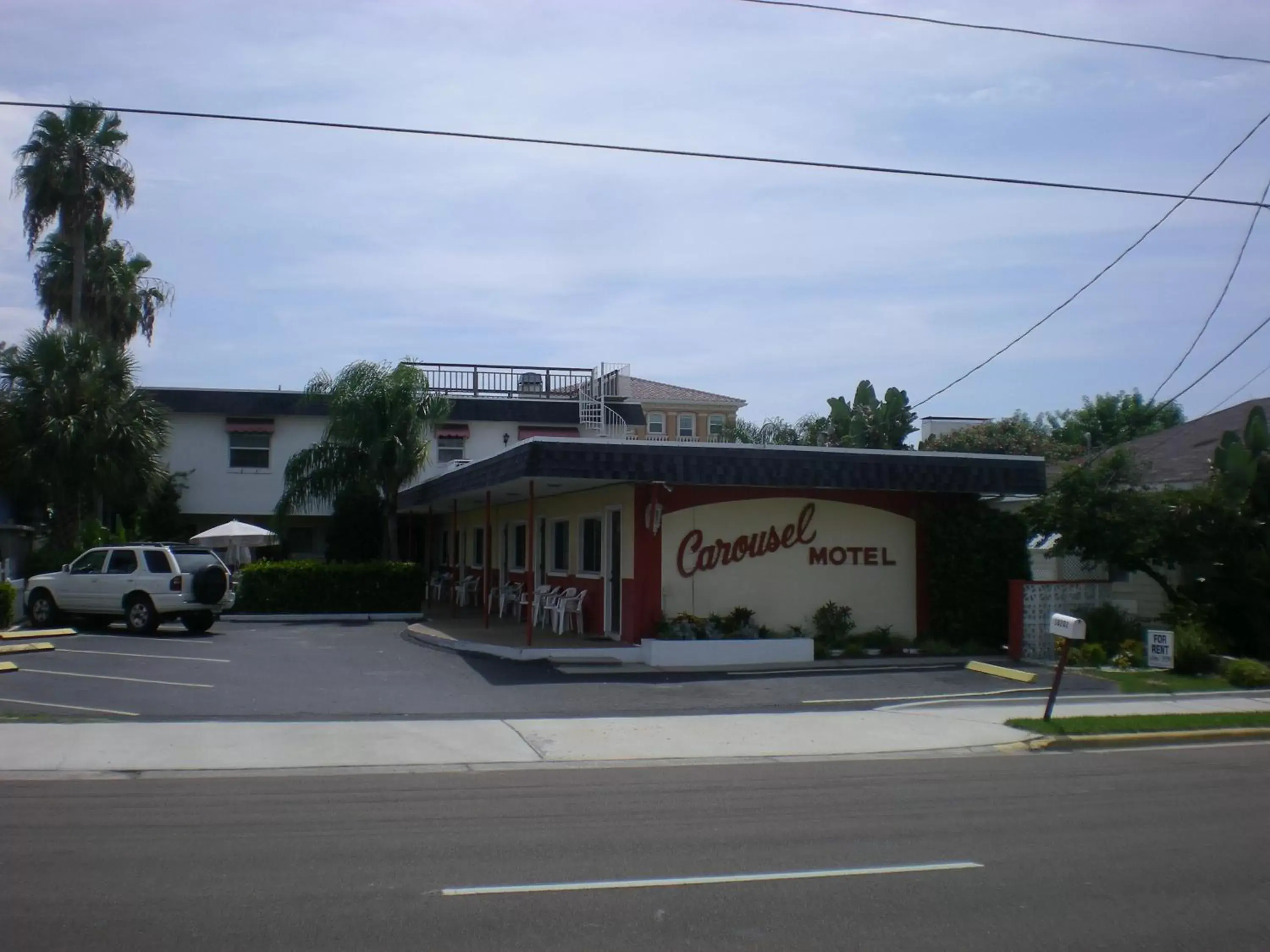 Facade/entrance, Property Building in Carousel Motel -Redington Shores