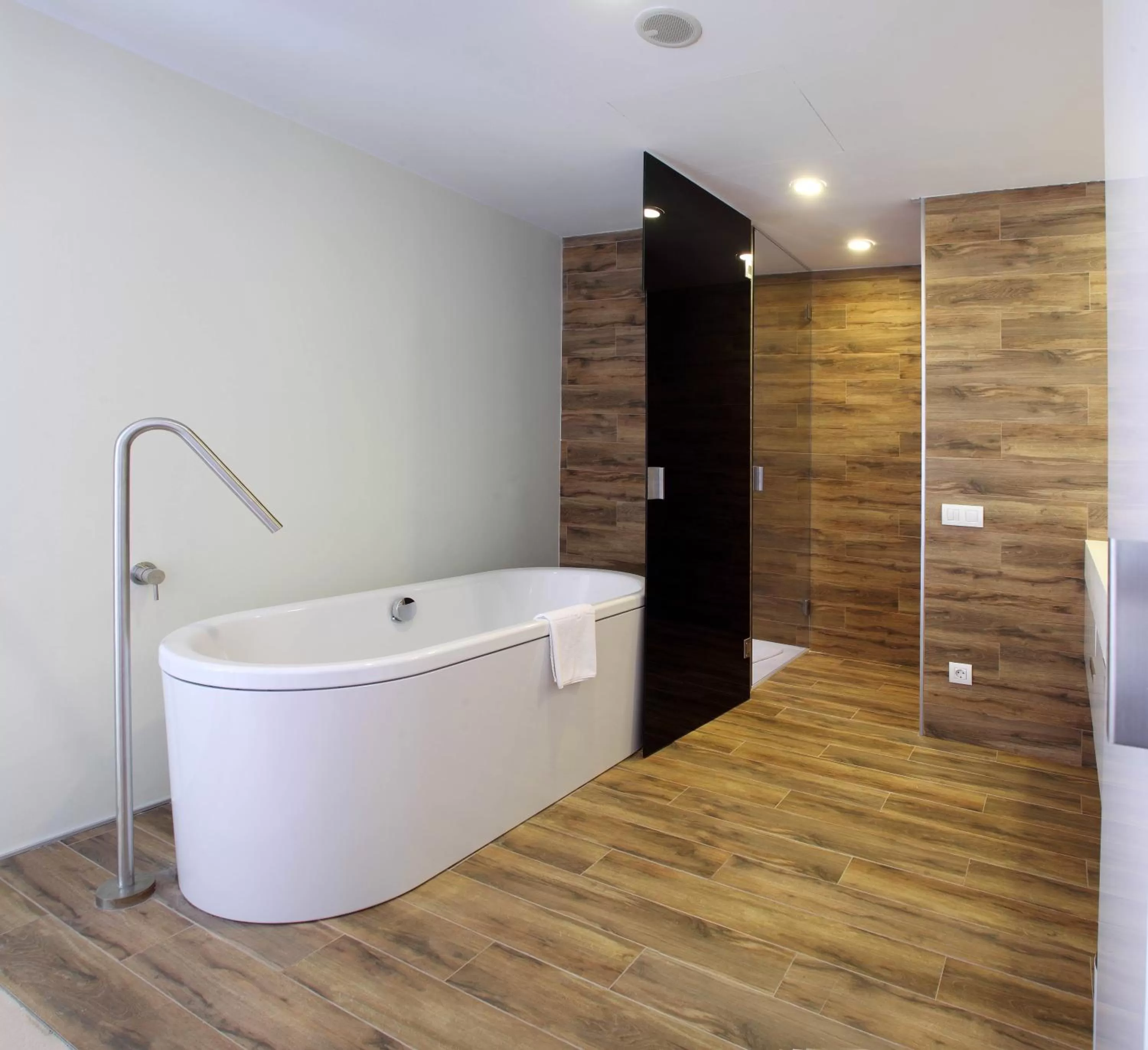 Bathroom in Room Mate Pau, Barcelona