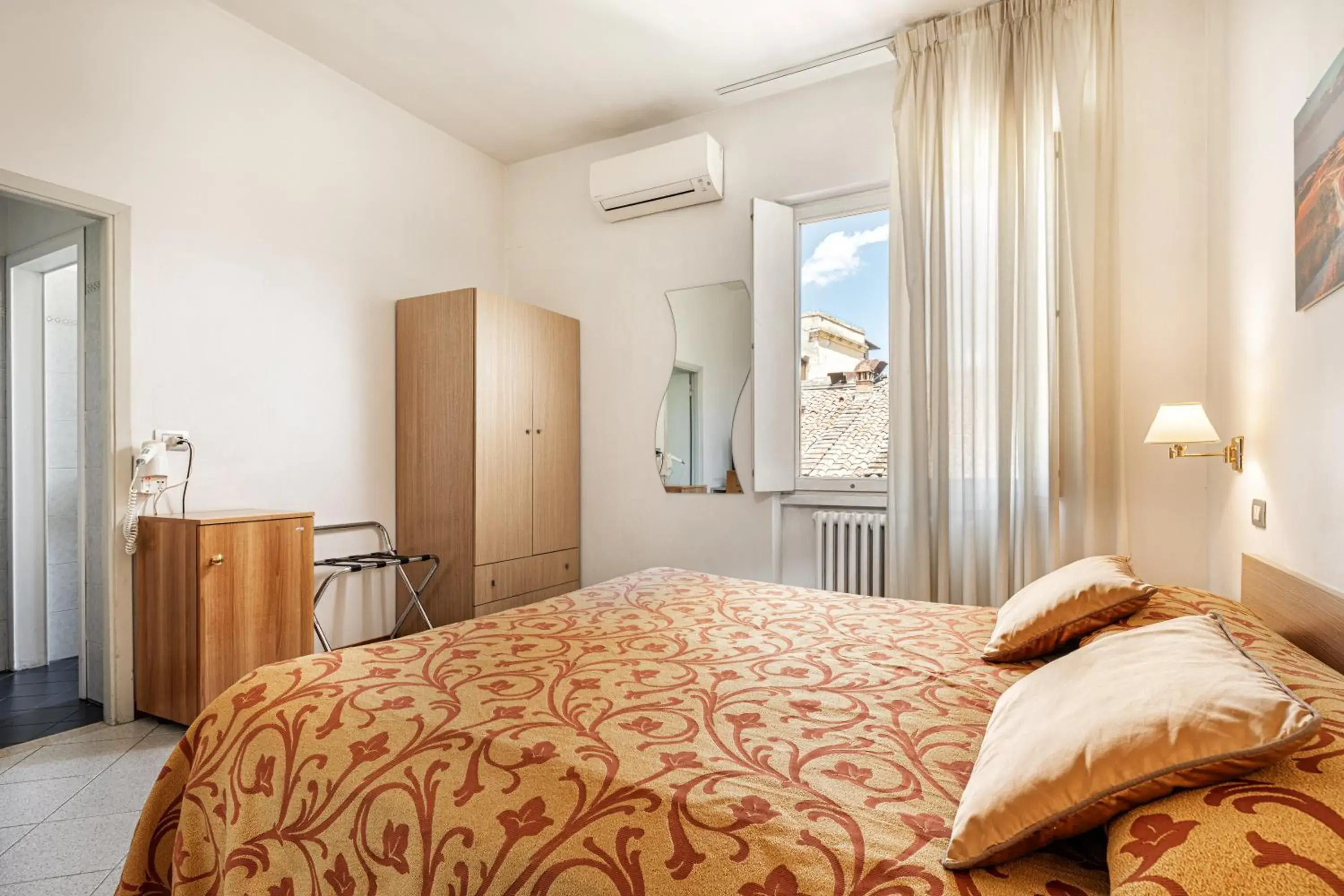 Bedroom, Bed in Hotel Minerva