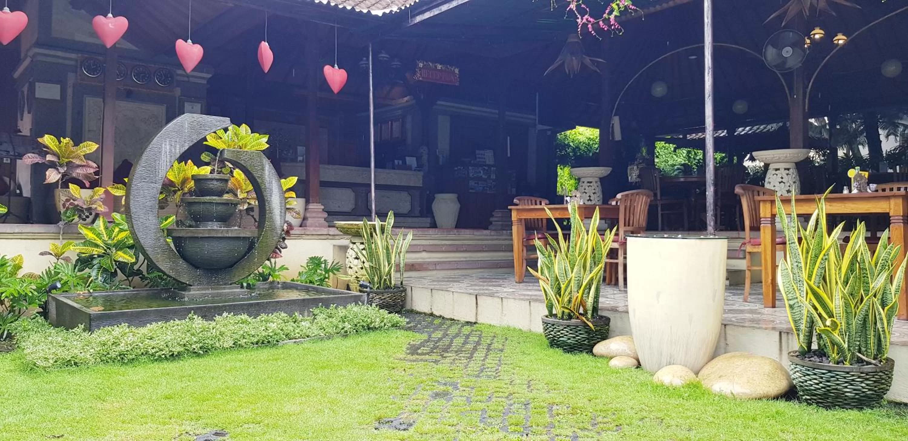 Area and facilities in Kusnadi Hotel