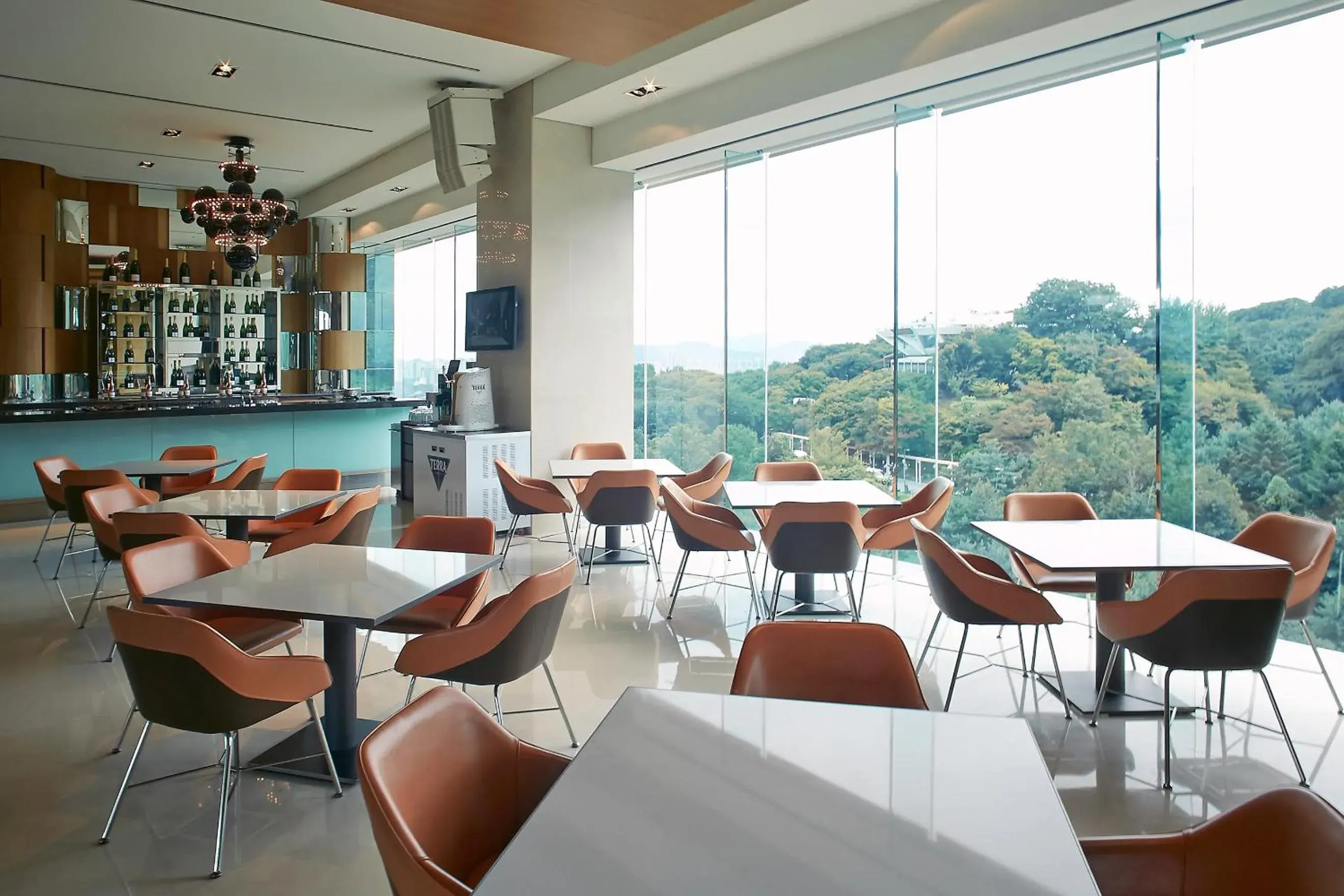 Lounge or bar, Restaurant/Places to Eat in Grand Walkerhill Seoul