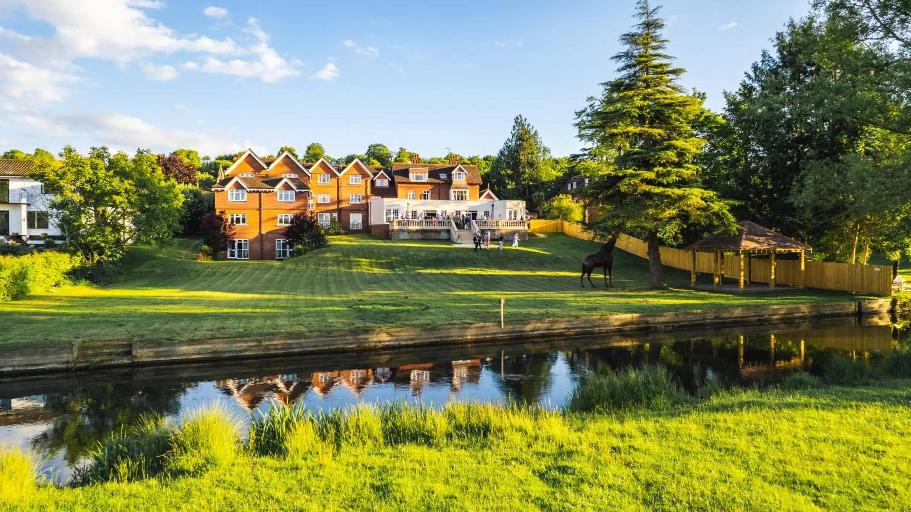 Property building, Garden in The Riverside