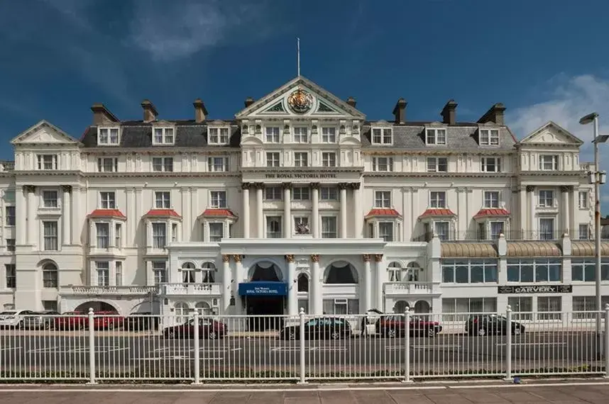 Property Building in Royal Victoria Hotel