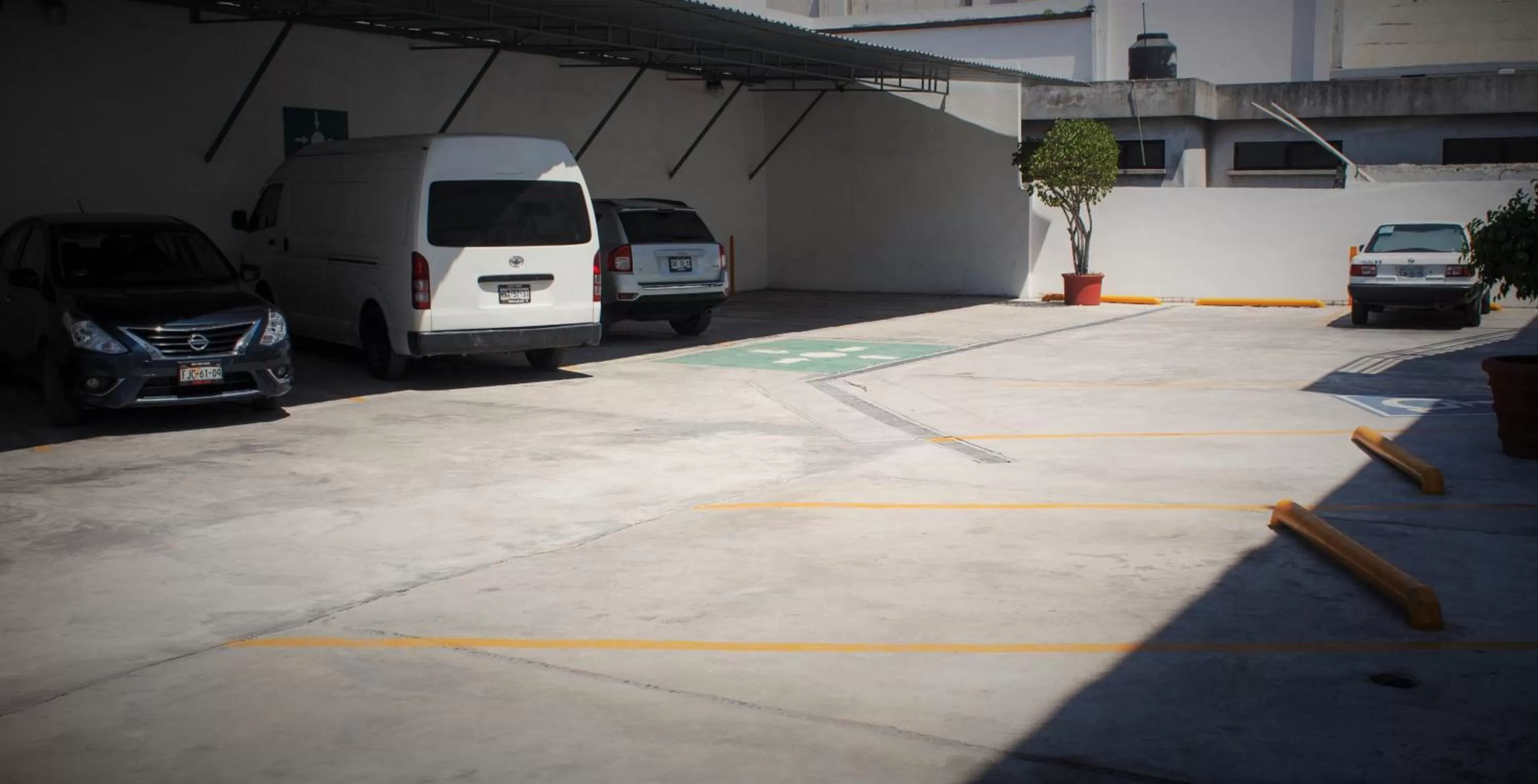 Property building in Hotel Fiesta Versalles