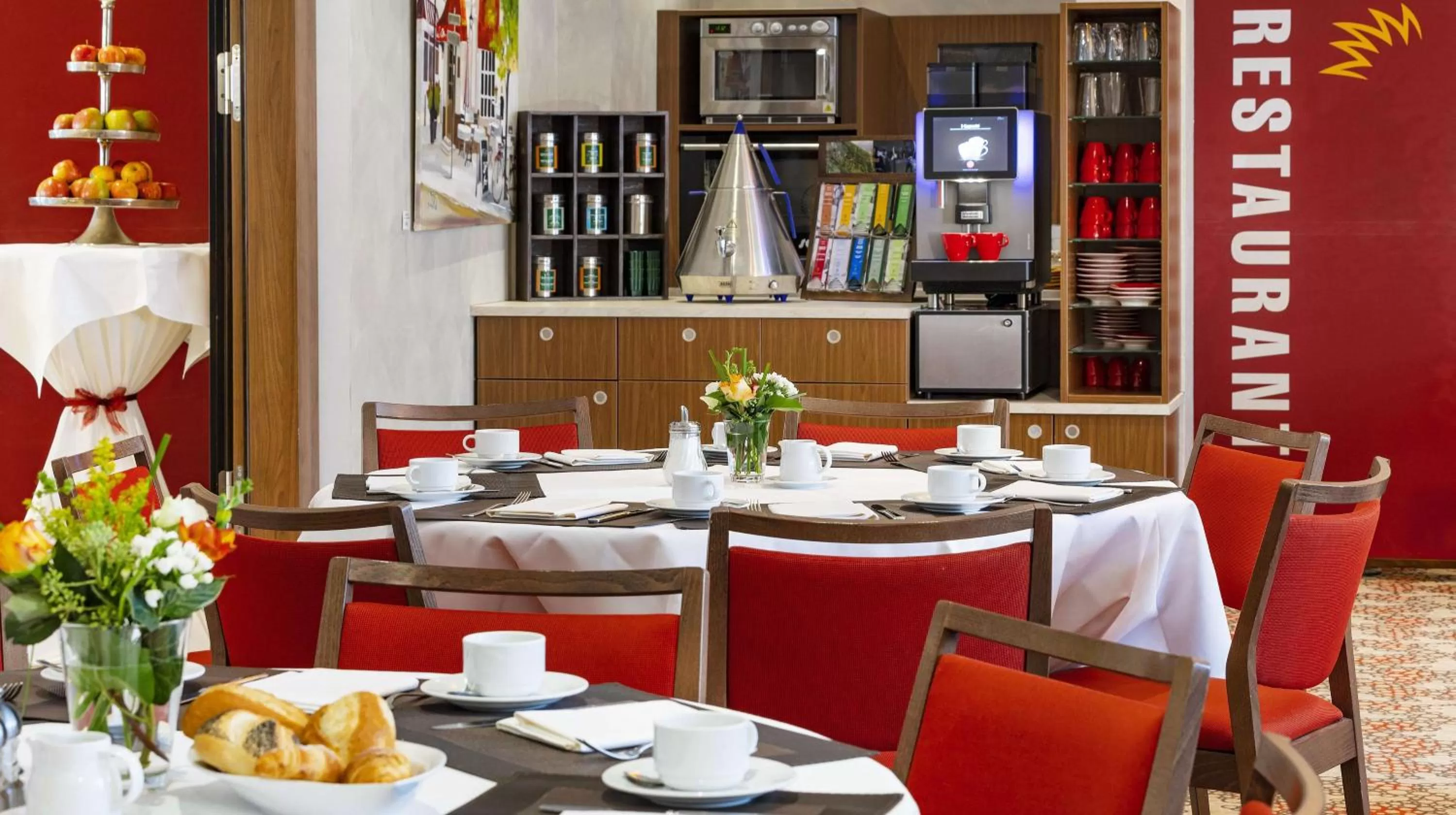 Restaurant/places to eat in Hotel Löwengarten