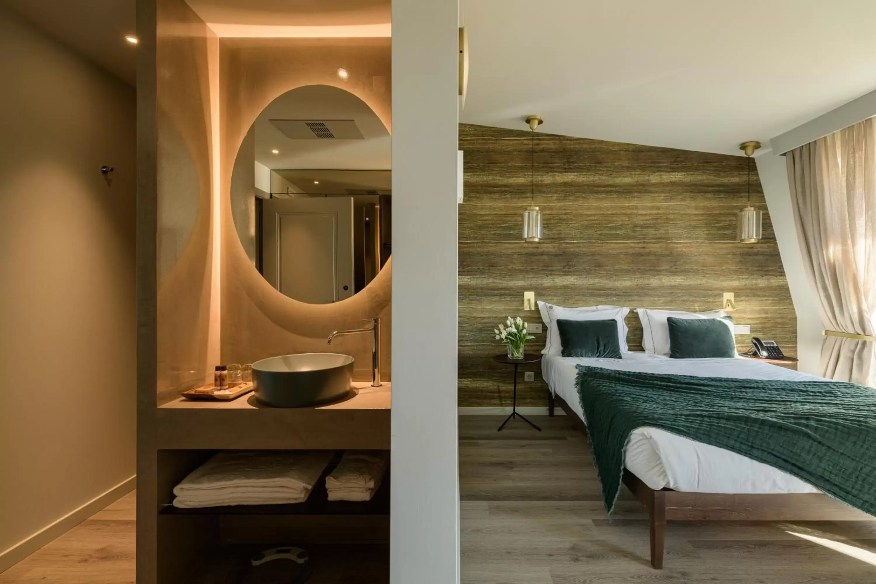 Bed, Bathroom in Pena D'Água Boutique Hotel & Villas