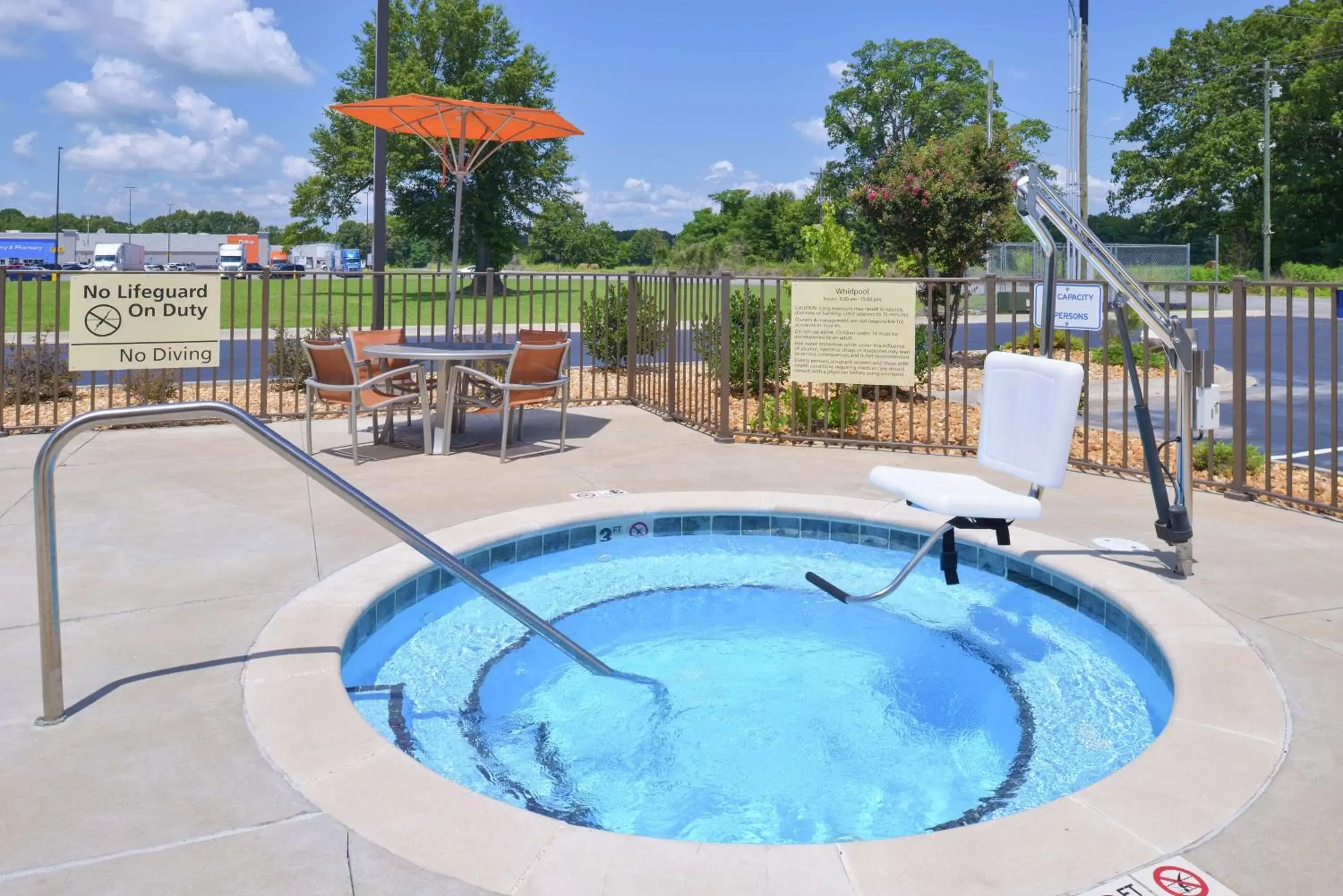 Sports, Swimming Pool in Hampton Inn & Suites by Hilton Lonoke