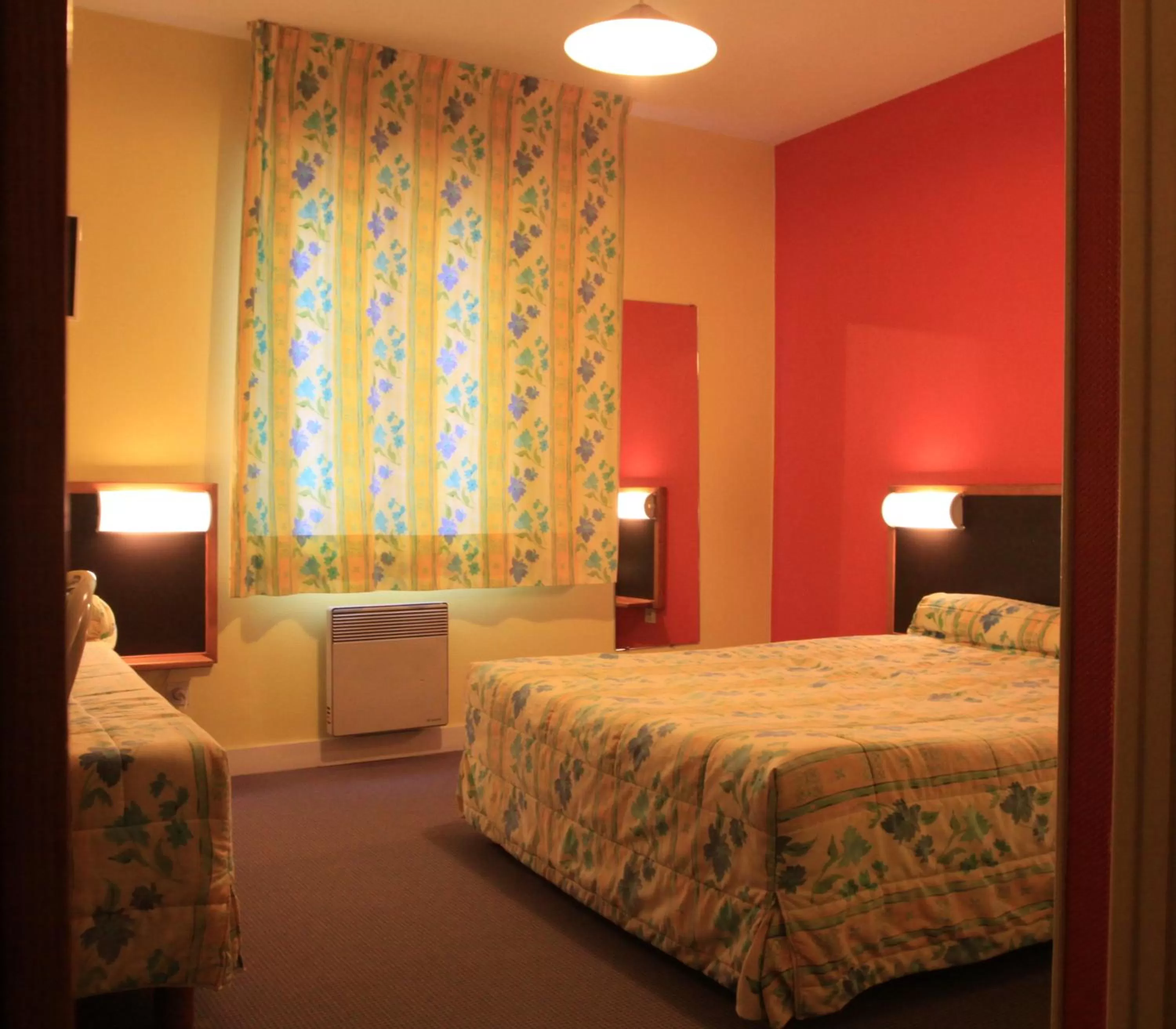 Logis Hôtel et Restaurant La Tour Brette