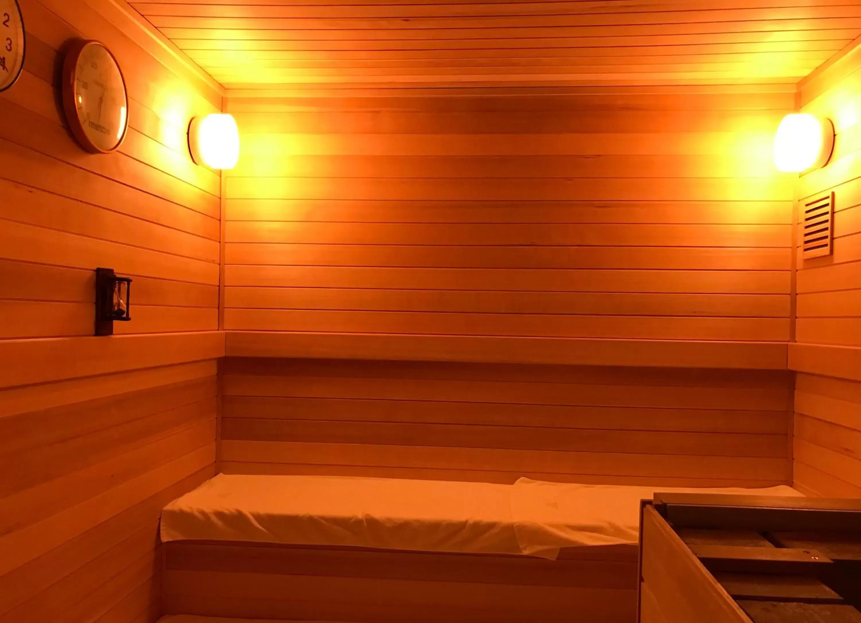 Sauna in Nagoya Tokyu Hotel