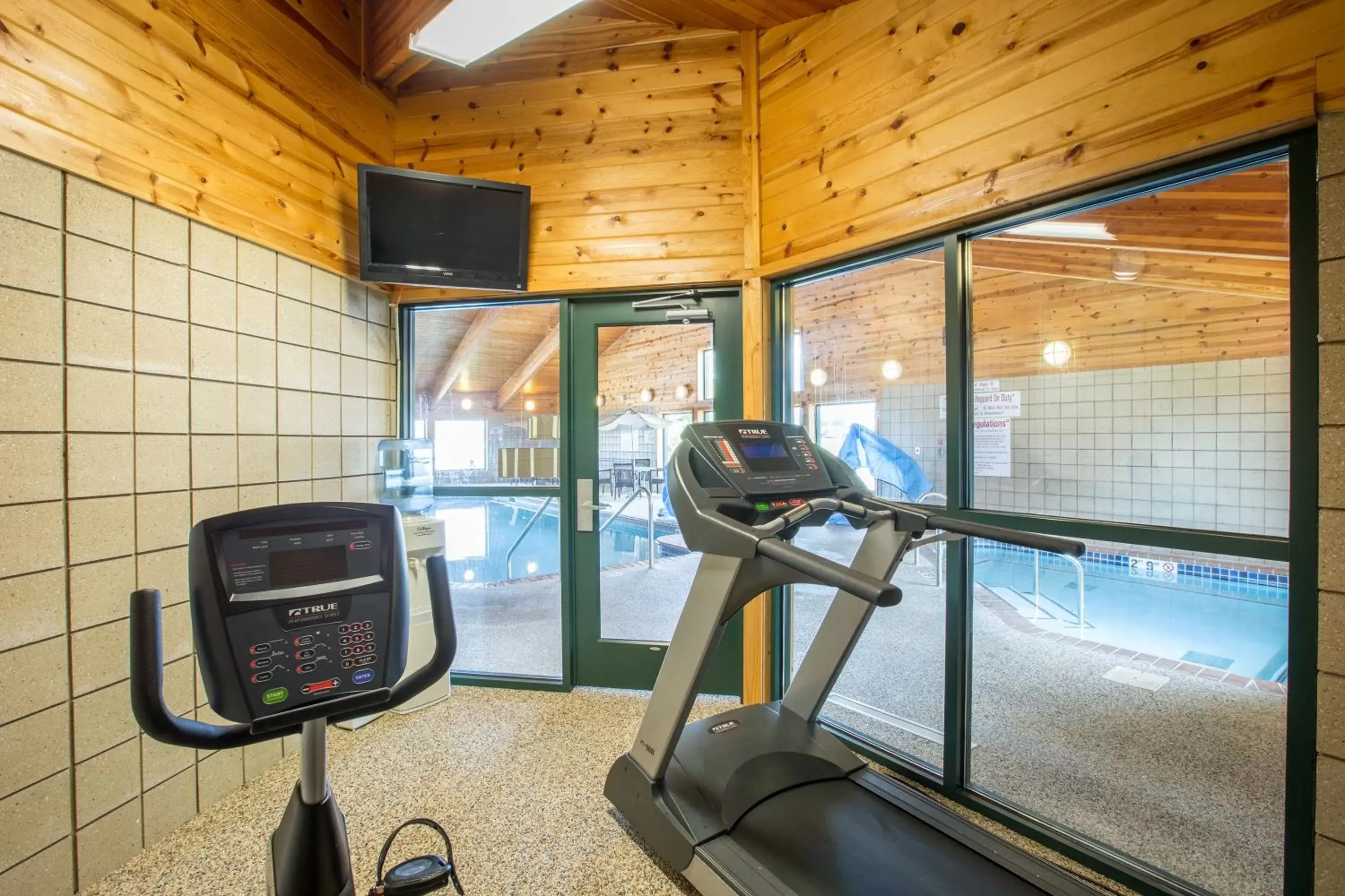 Fitness centre/facilities, Fitness Center/Facilities in AmericInn by Wyndham Lincoln South