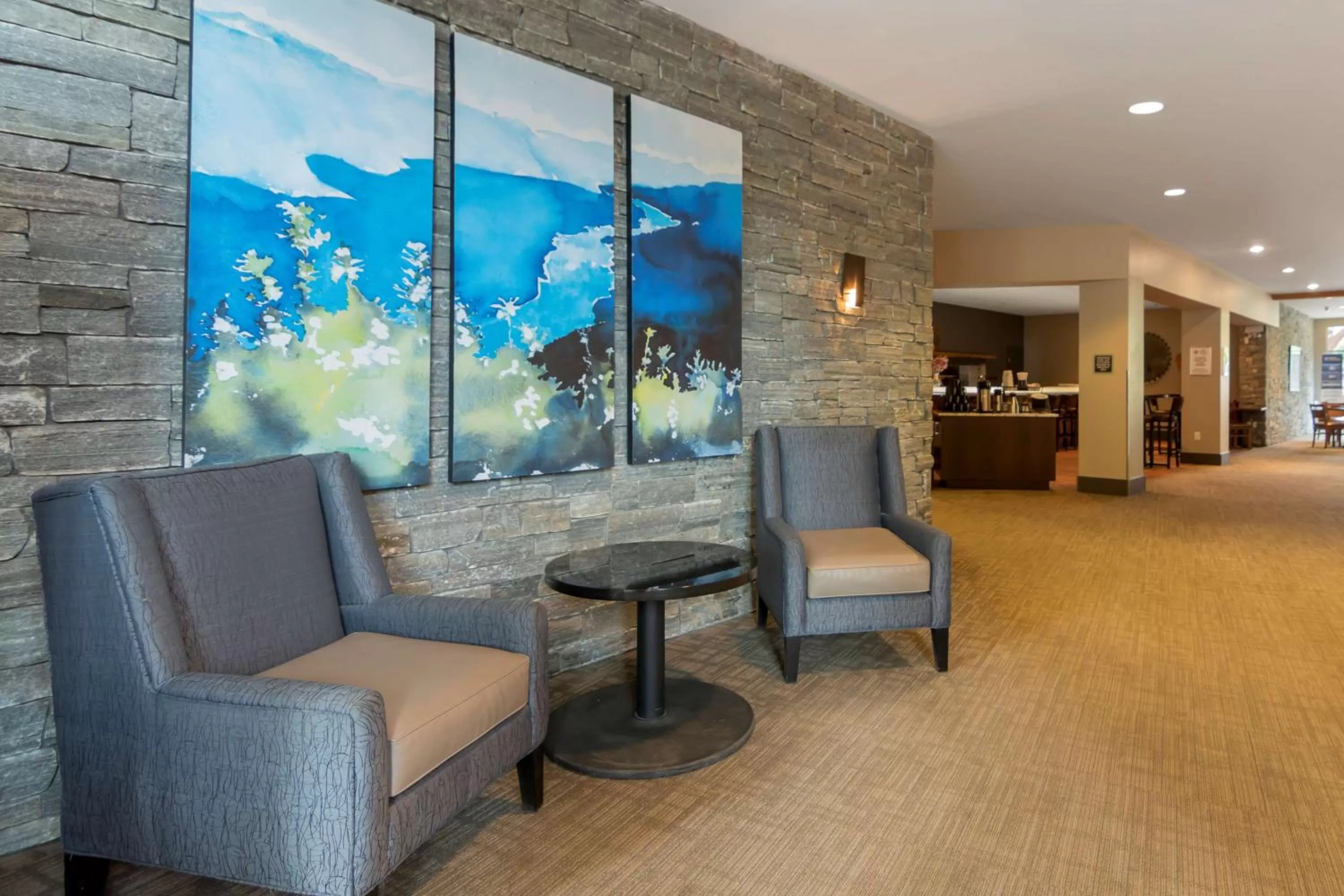 Lobby or reception in Best Western Plus Revelstoke