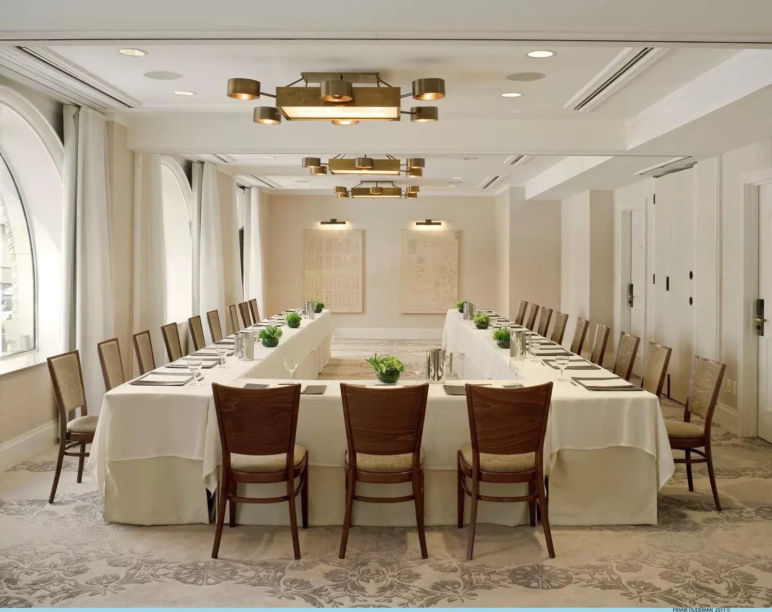 Meeting/conference room in The Benjamin Royal Sonesta New York