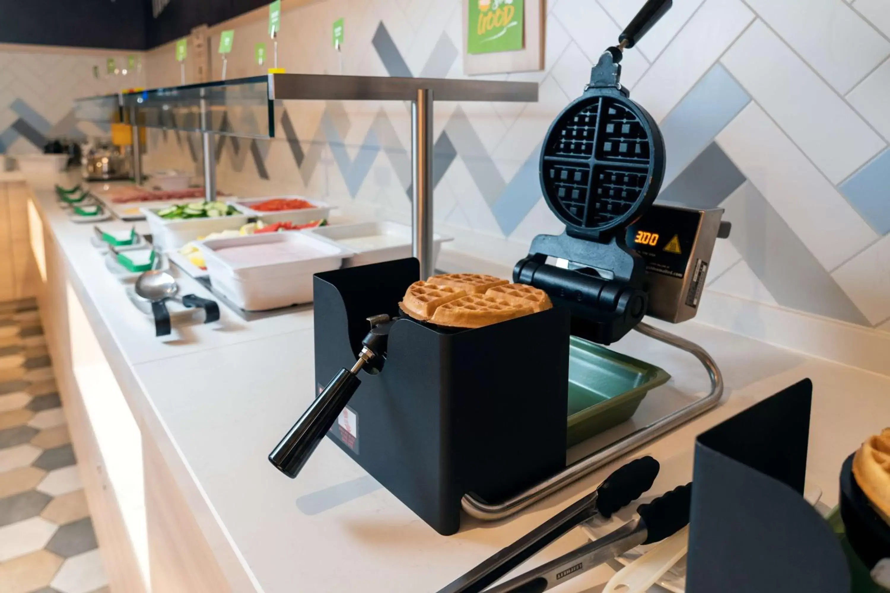 Breakfast in Hampton By Hilton Kiel Breakfast in Hampton By Hilton Kiel