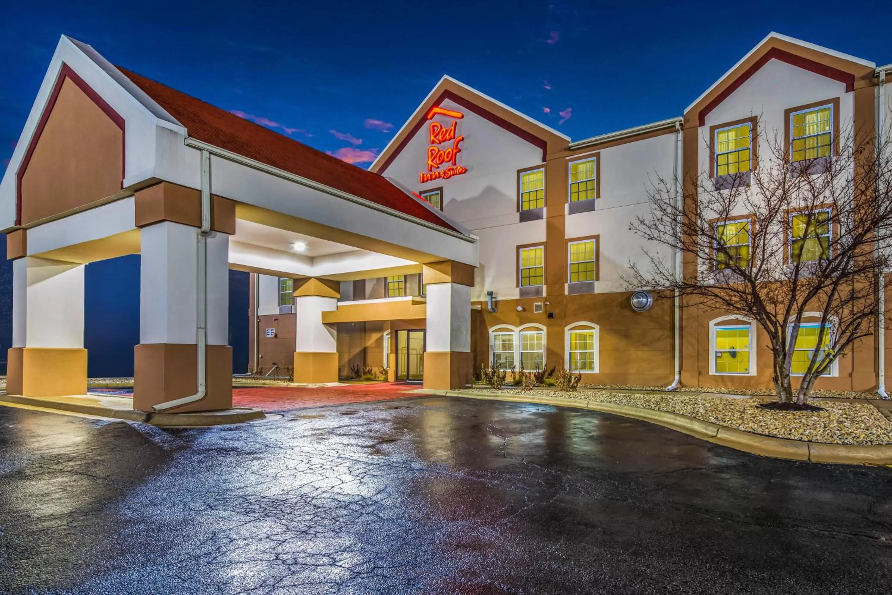 Property building in Red Roof Inn & Suites Monee