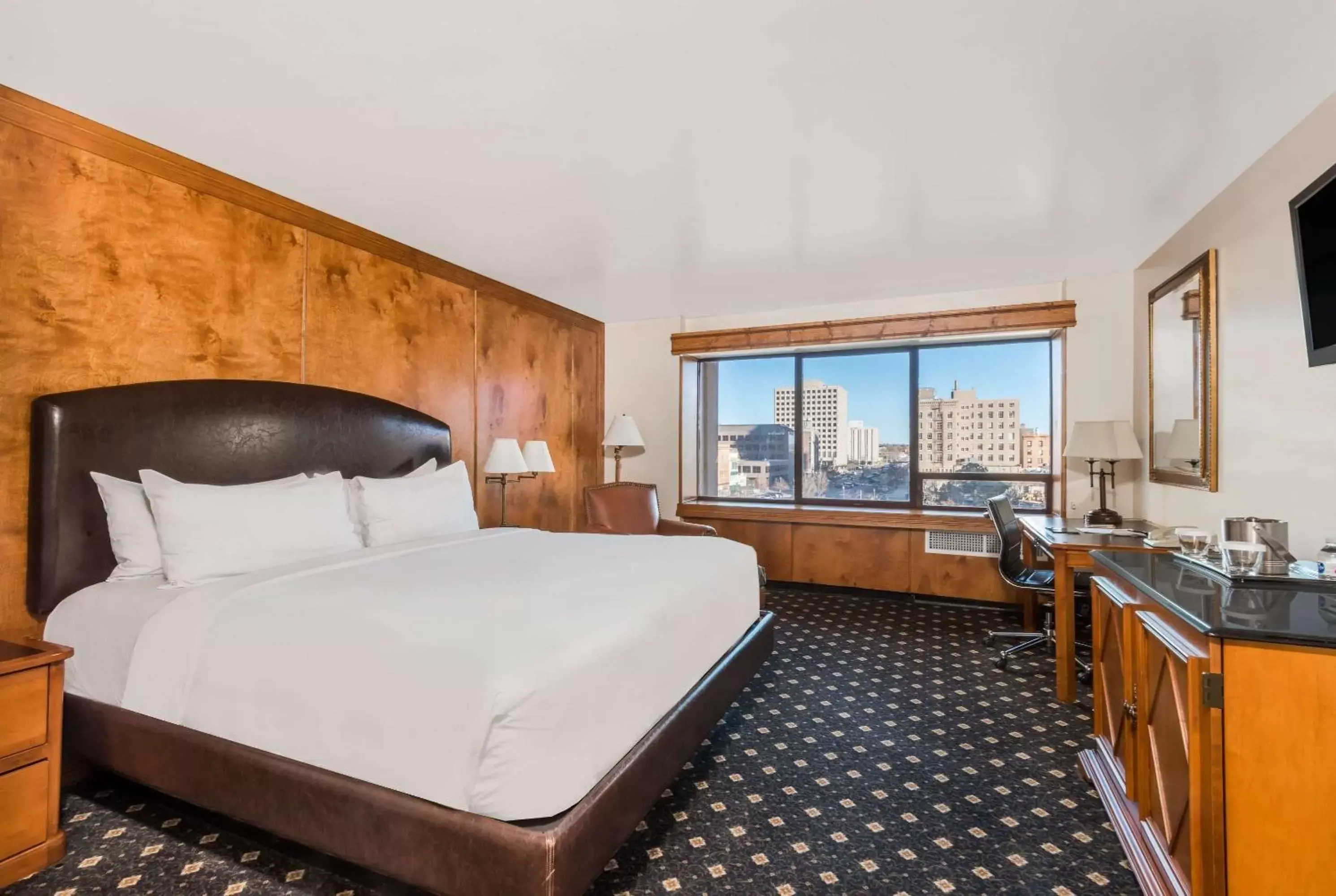 King Room with City View in The Antlers, A Wyndham Hotel