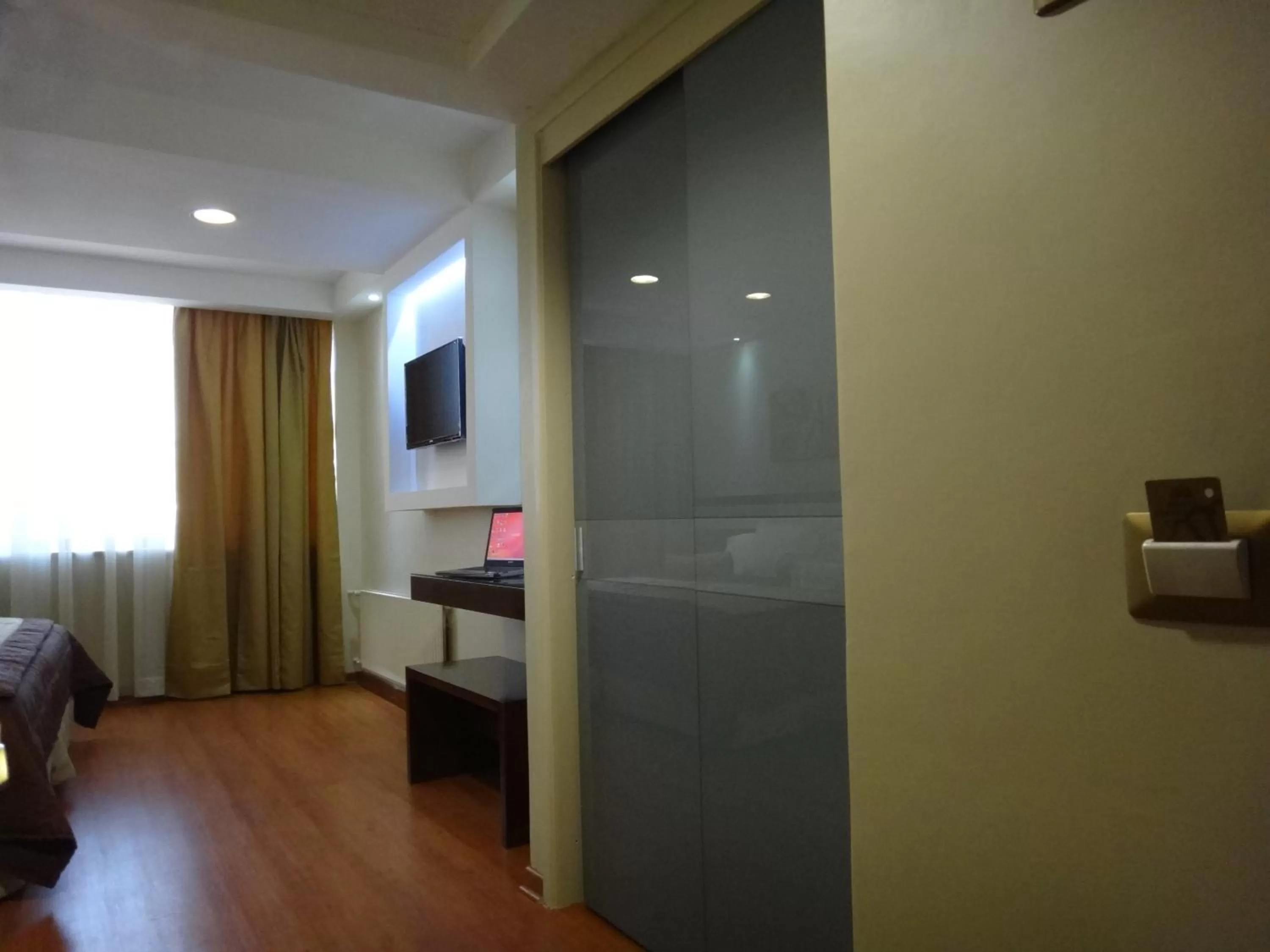 Bedroom, Bed in Hotel Libertador