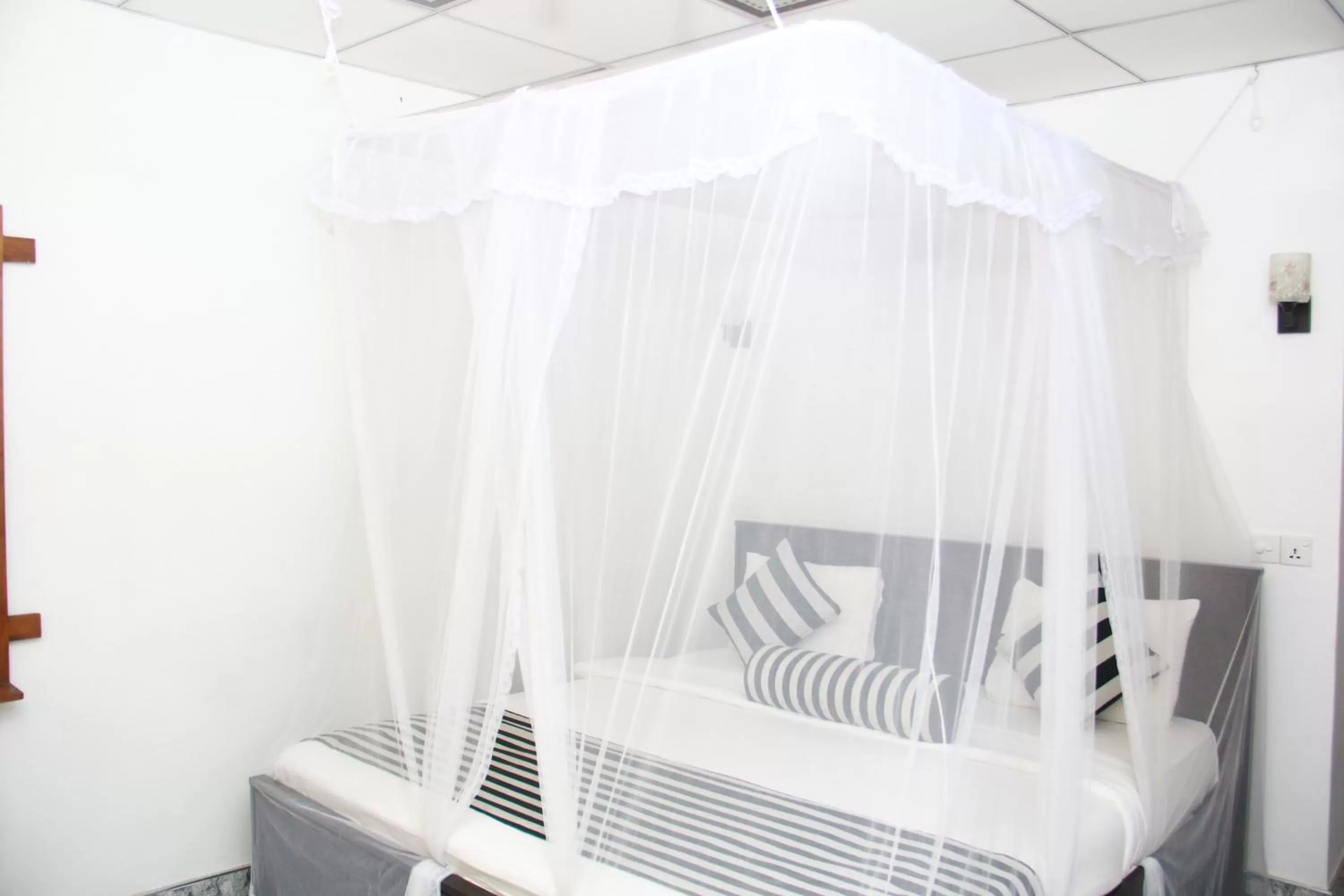 Bed in Different View