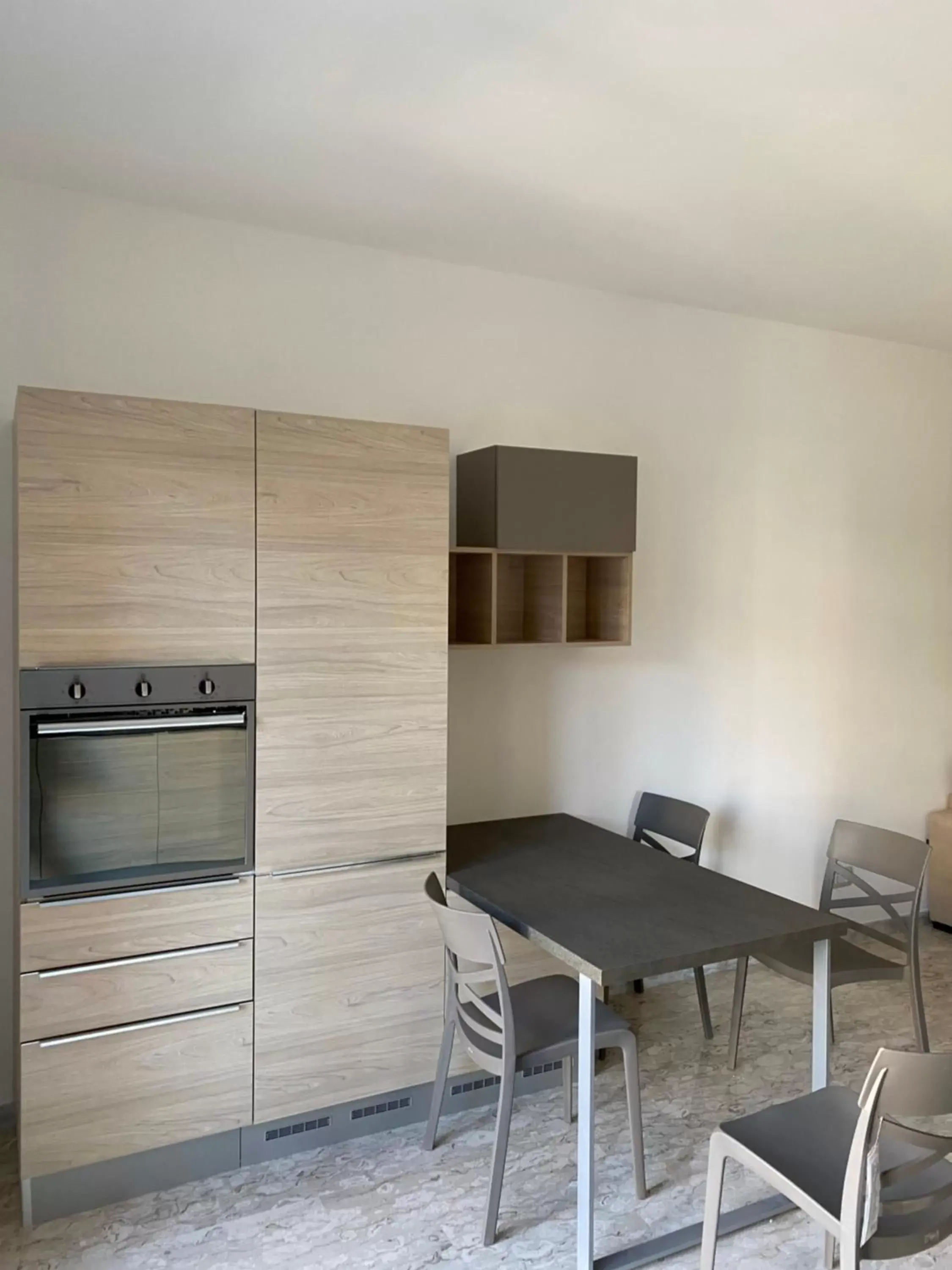 Dining Area in Suite in Città residence