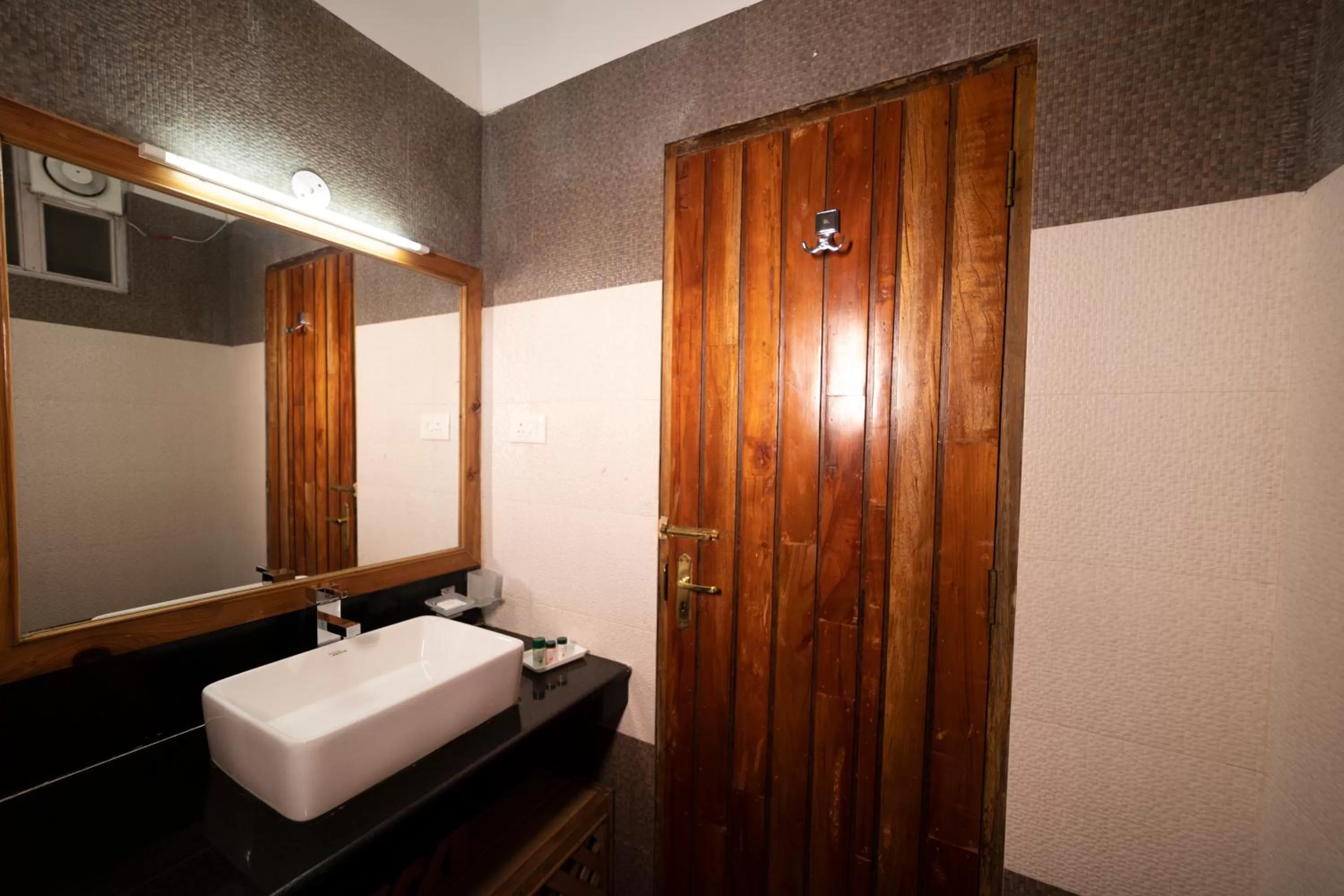 Bathroom in Yangthang Heritage