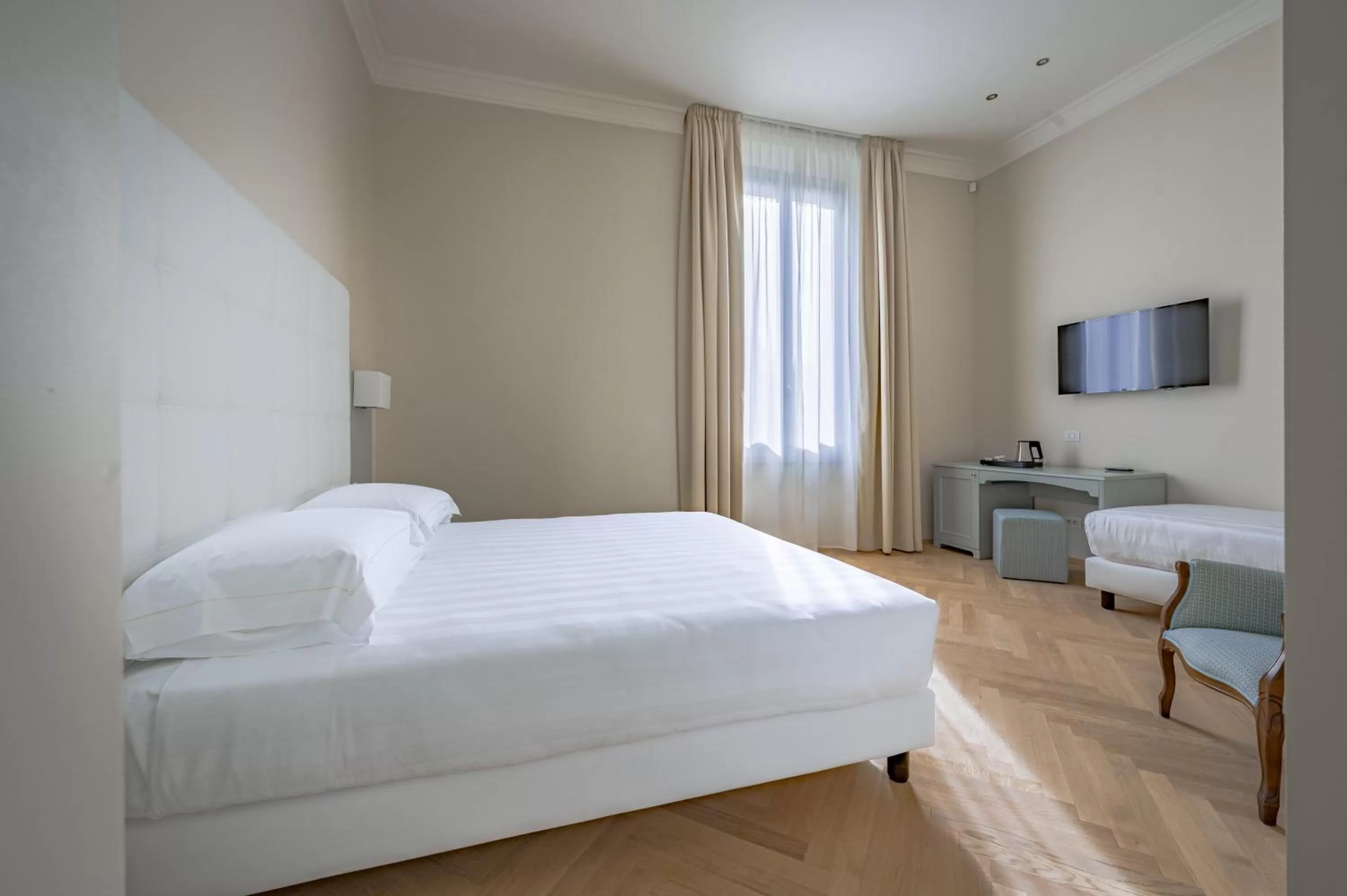 Bedroom, Bed in Hotel Ariele