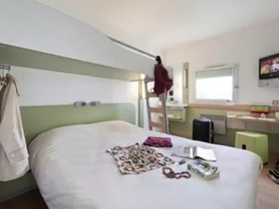 Photo of the whole room, Bed in ibis budget Nancy Porte Sud