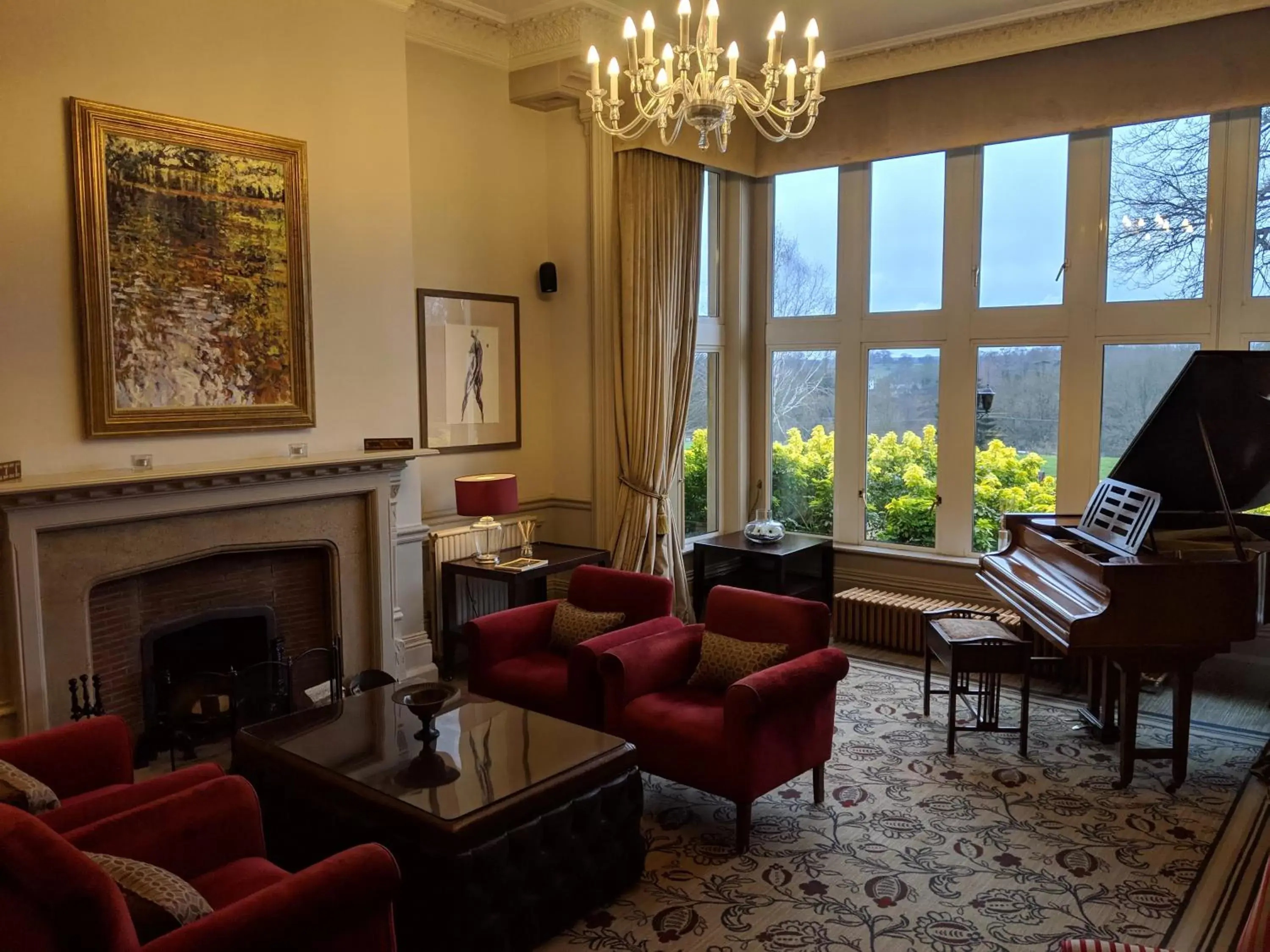 Lounge or bar, Seating Area in Hartsfield Manor