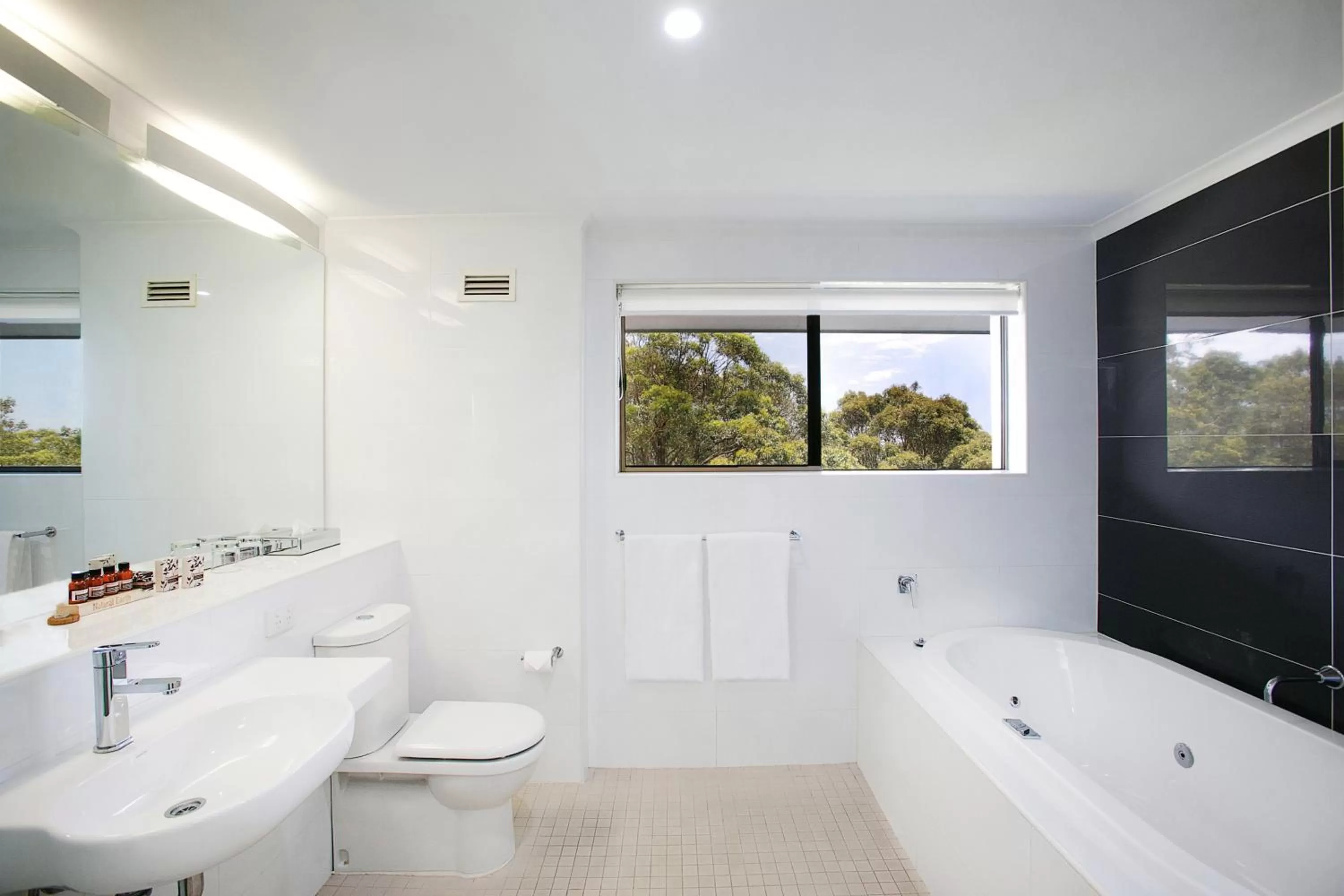 Bathroom in BEST WESTERN PLUS Apollo Hotel Newcastle