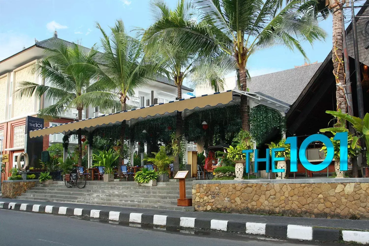 Restaurant/places to eat, Property Building in THE 1O1 Bali Oasis Sanur