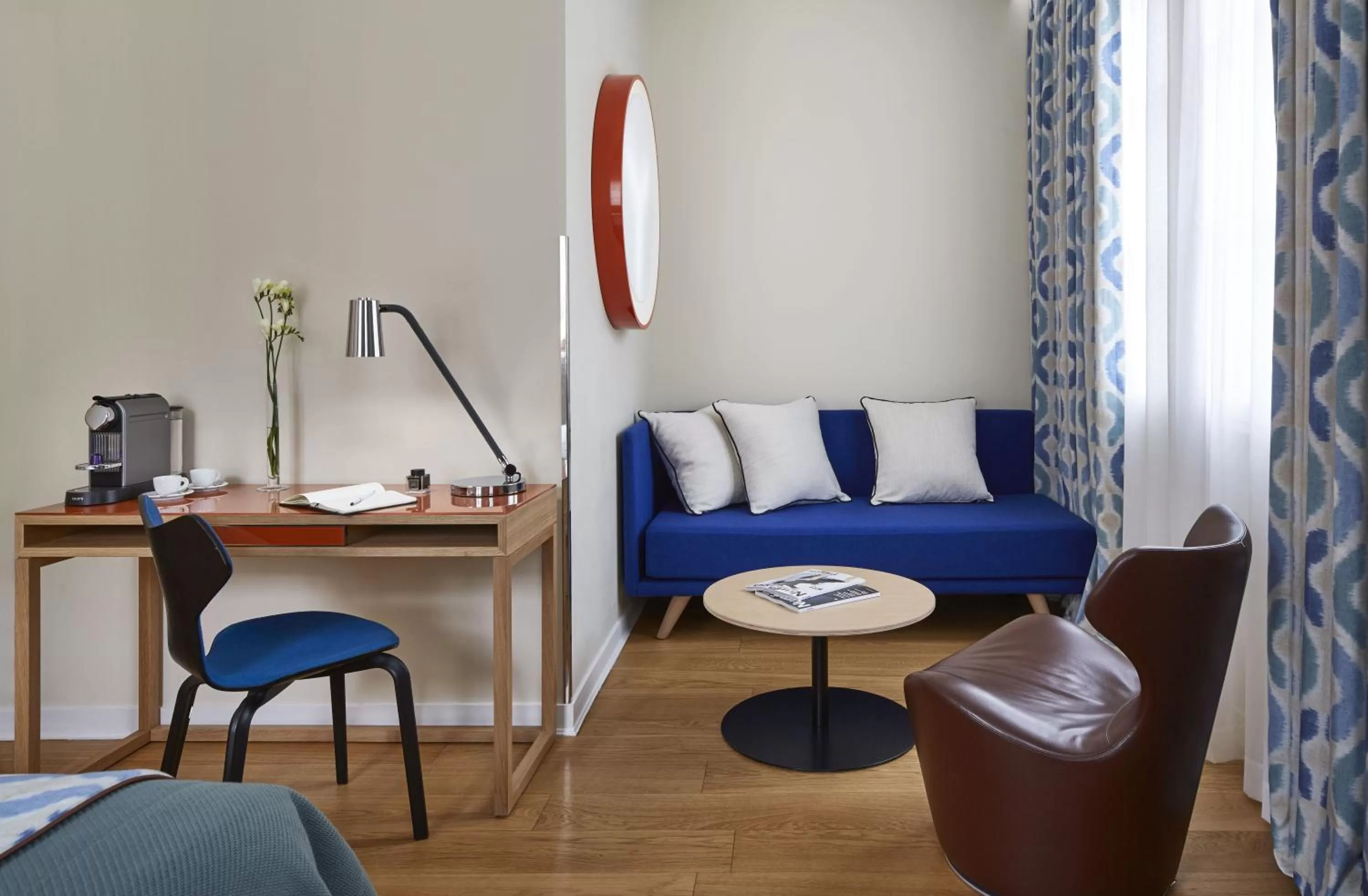 Day, Bed in Hôtel Bel Ami