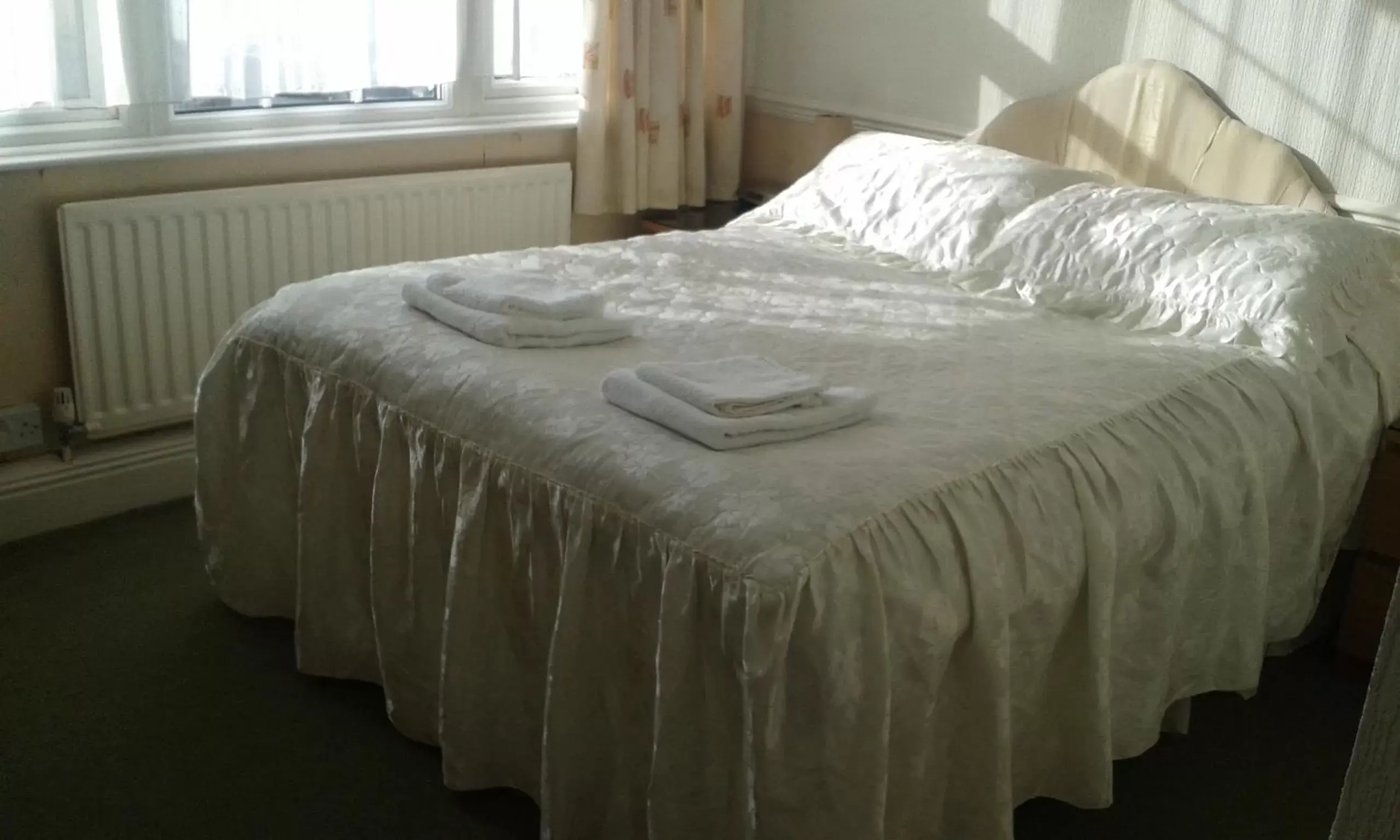 Bed in Gilesgate Moor Hotel